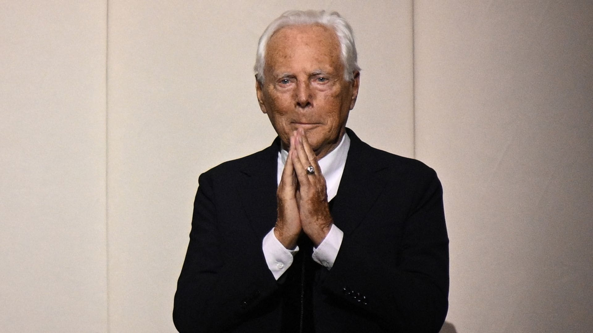 Así será la despedida de Giorgio Armani: cuándo y dónde va a ser su funeral