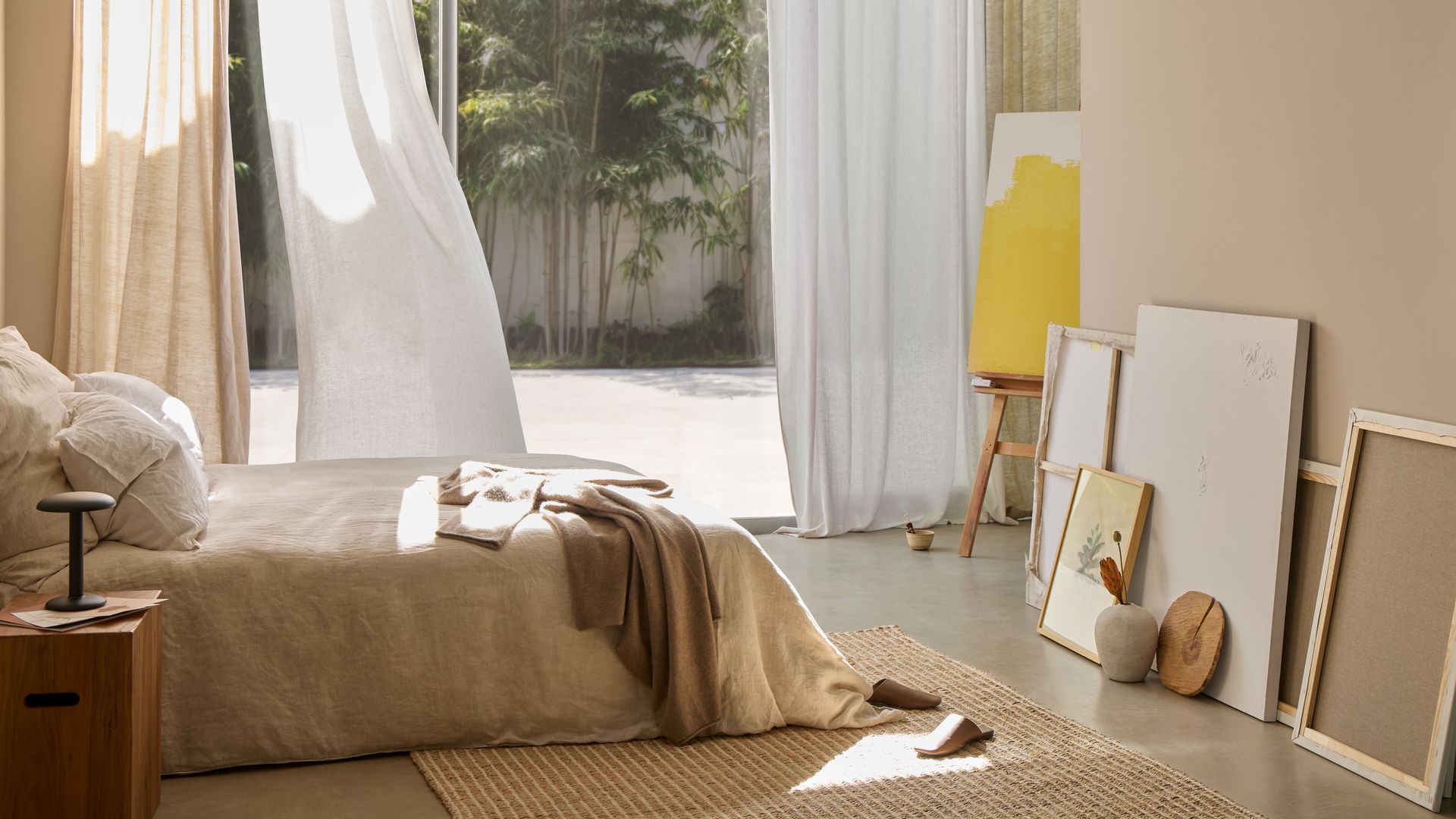 Dormitorio de aire relajado con colchón Arena de Senttix