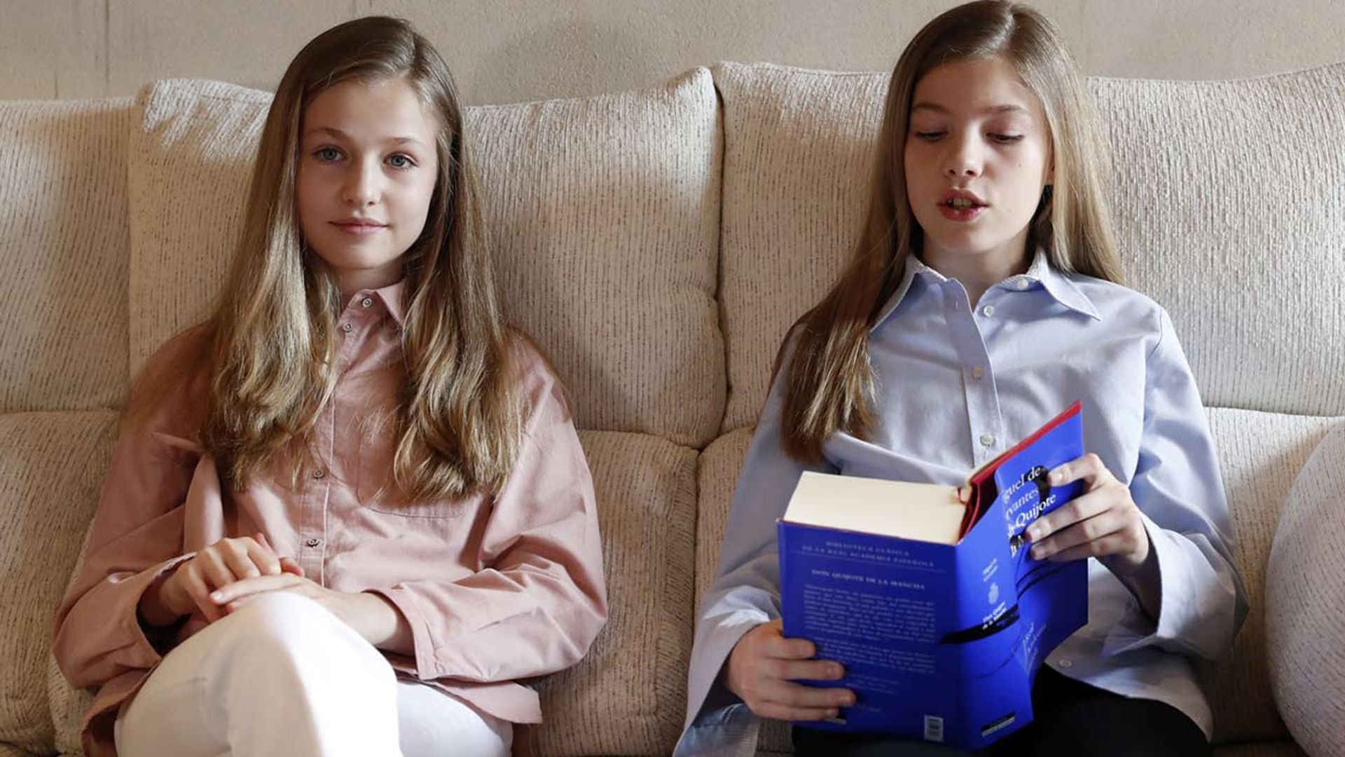 El libro de 'El Quijote' que leyeron Leonor y Sofía, un regalo que recibieron sus padres