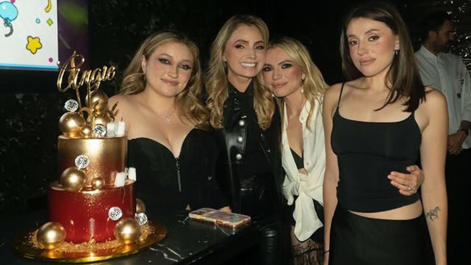 Angélica Rivera celebró su cumpleaños junto a sus hijas Fernanda, Sofía y Regina Castro.
