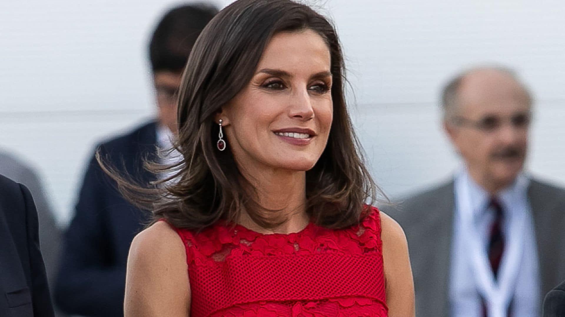La fascinación de doña Letizia por los tacones de aguja que tiene hasta en 6 colores