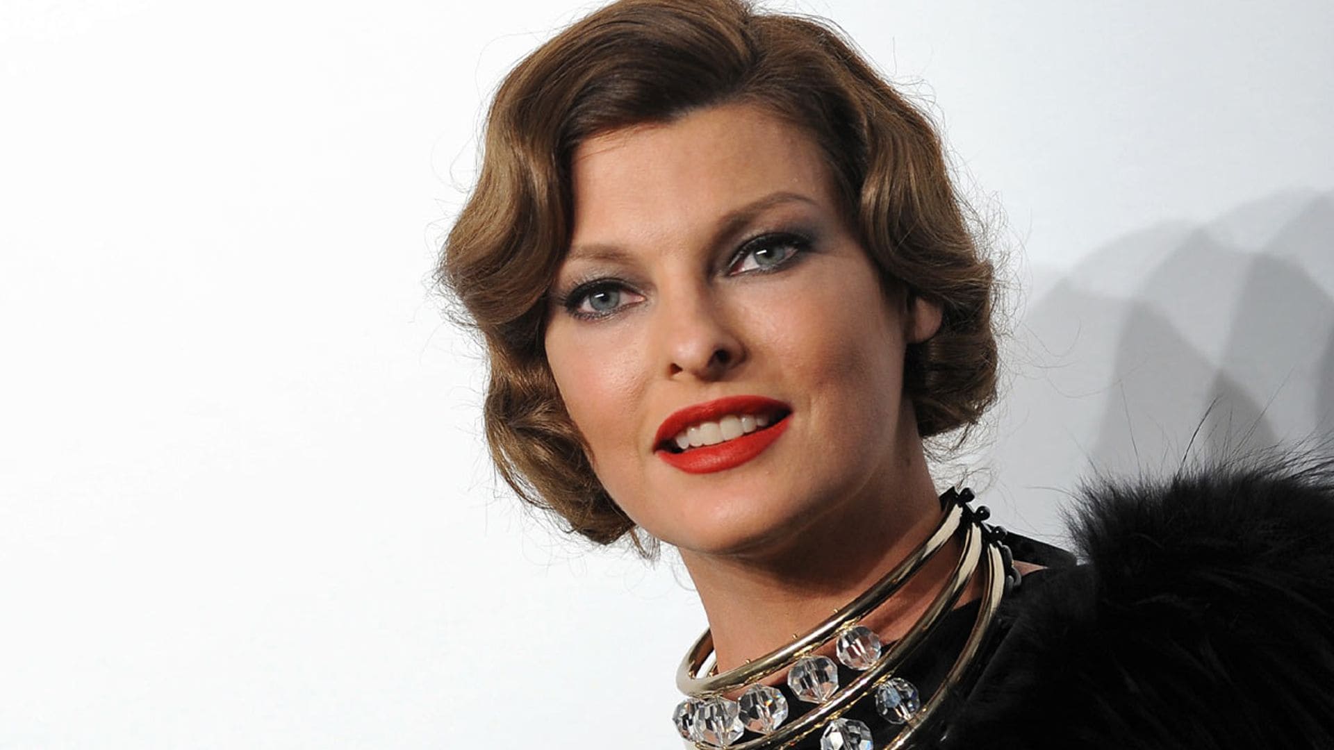 Linda Evangelista recibe el cariño de las supermodelos de los 90 tras su difícil confesión