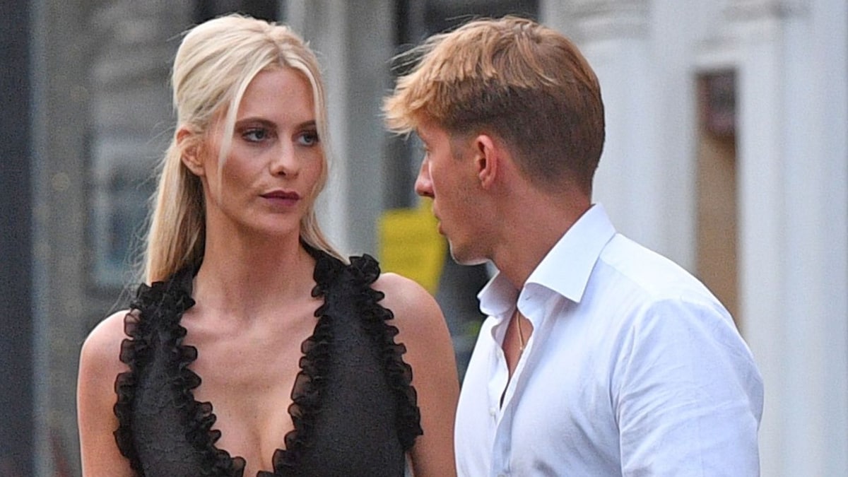 Poppy Delevingne reacciona al 'christmas' navideño del príncipe Constantino: ¿Dónde hubo fuego, cenizas quedan? 