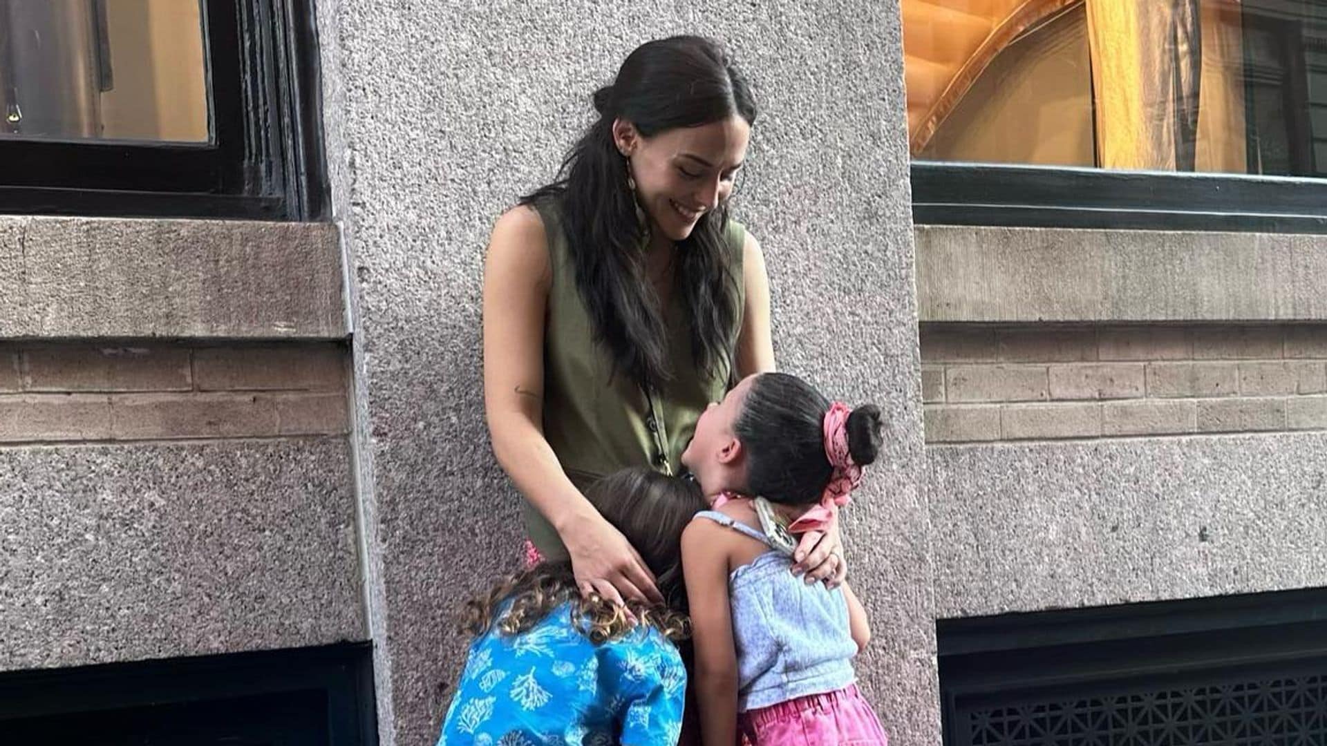 Zuria Vega comparte que sus hijos ya saben que ella y Alberto Guerra son famosos