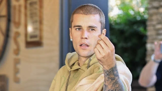 Justin Bieber tuvo un encontronazo con los paparazzi.