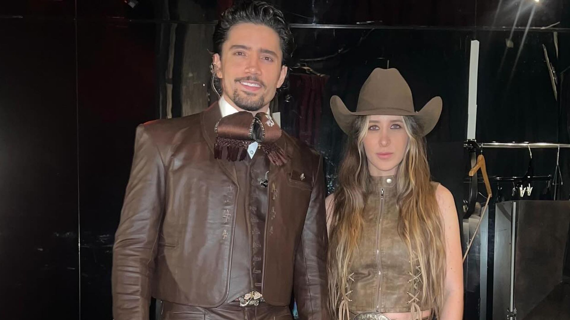 Alex Fernández y su esposa Alexia Hernández.