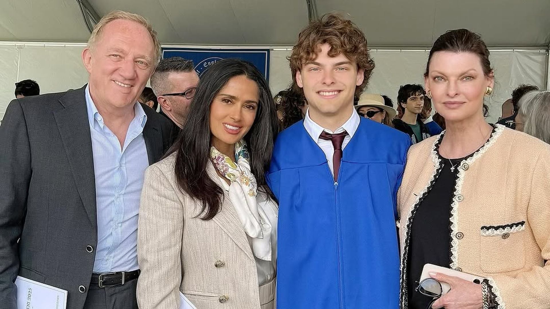 Salma Hayek se llena de orgullo al celebrar el gran logro de su hijastro Augustin James