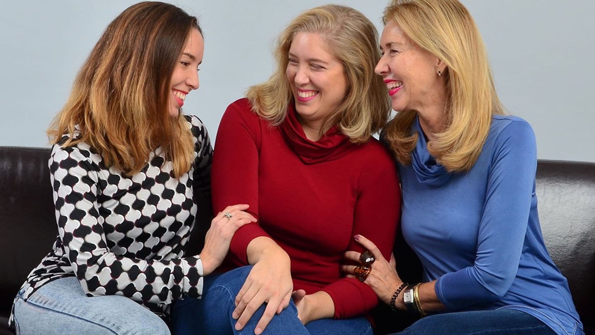 Descubrimos a Lucía y Micaela, las hijas de Mar García-Vaquero, hermanas, amigas y socias: ‘Ser hijas de quien somos es un arma de doble filo’
