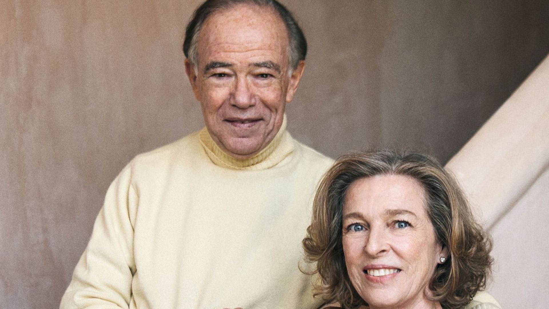 Gregorio Marañón y Bertrán de Lis nos recibe junto a su esposa, Pilar Solis-Beaumont, en el histórico y familiar ‘Cigarral de Menores’, con vistas a la ciudad imperial de Toledo
