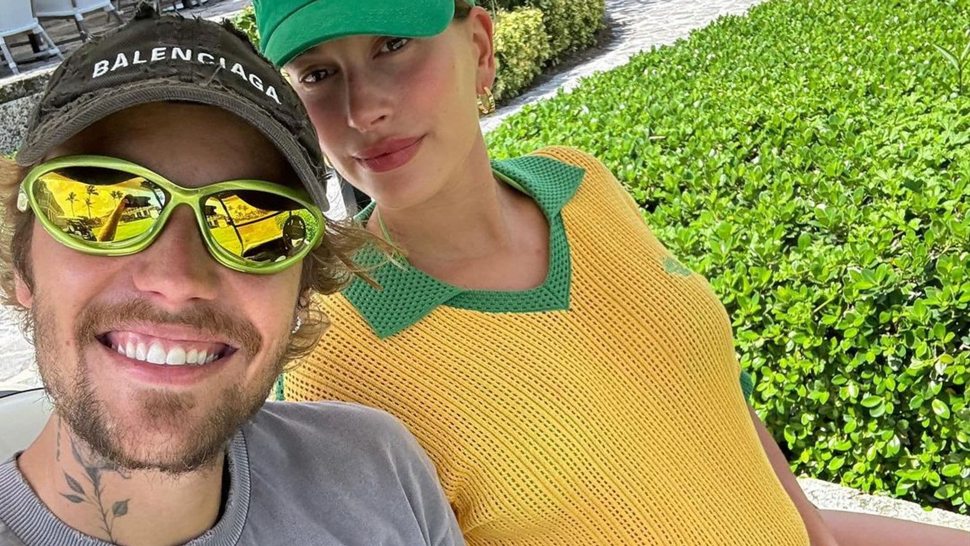 En la recta final de su embarazo, Justin y Hailey Bieber presumen su crecido 'baby bump'