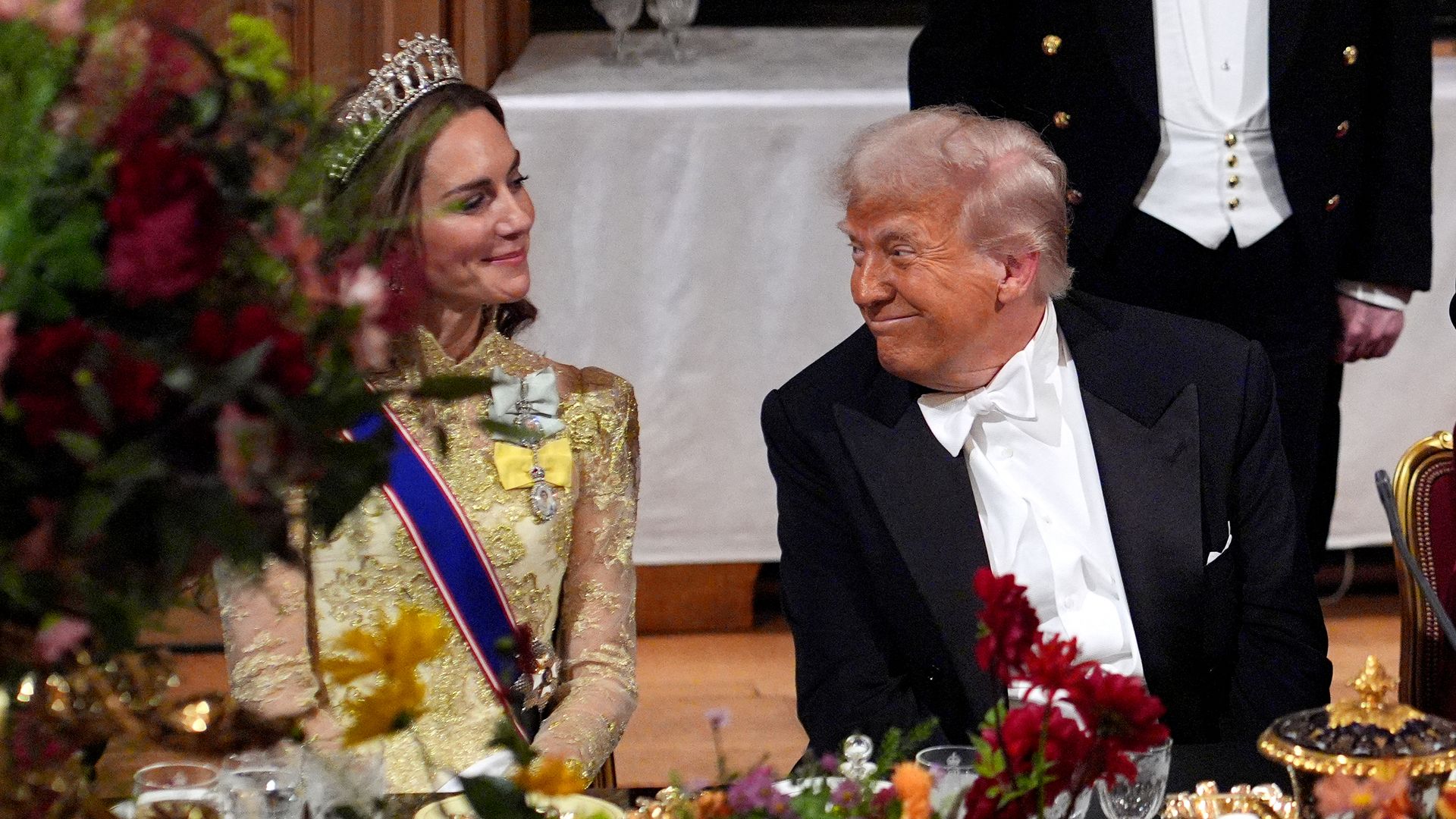 Cena de gala ofrecida por la Familia Real británica a los Trump en el castillo de Windsor