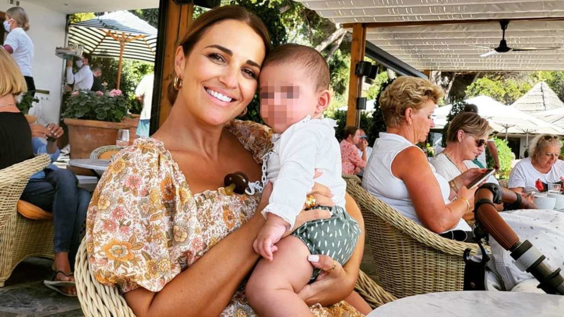 'Un niño querido con locura', el hijo de Paula Echevarría y Miguel Torres, protagonista de la última escapada familiar