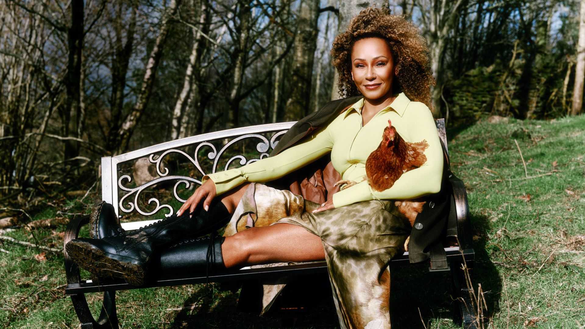 Mel B posando en su granja