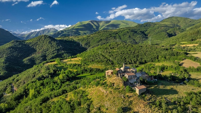 Pequeña villa en Vall Fosca, Lleida, Cataluña