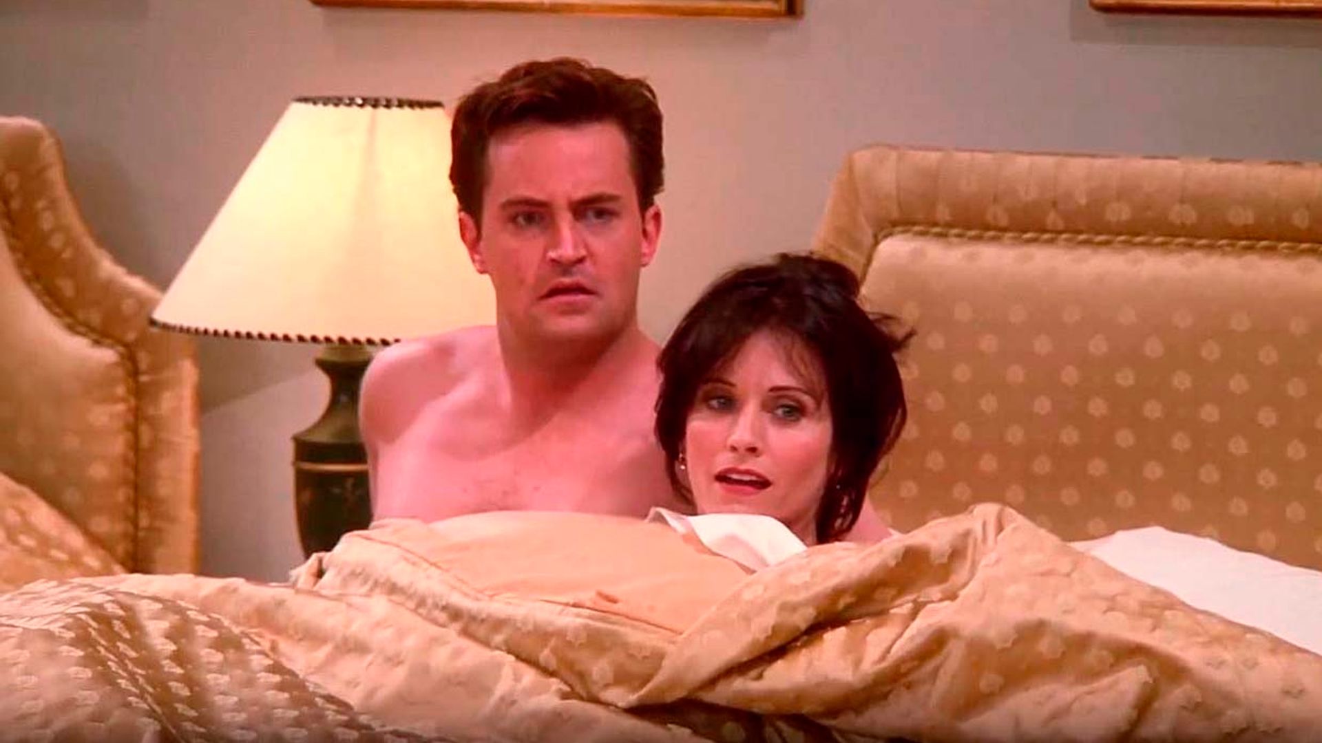 Courteney Cox recuerda a Matthew Perry con una de sus escenas favoritas de 'Friends', ¿la recuerdas?