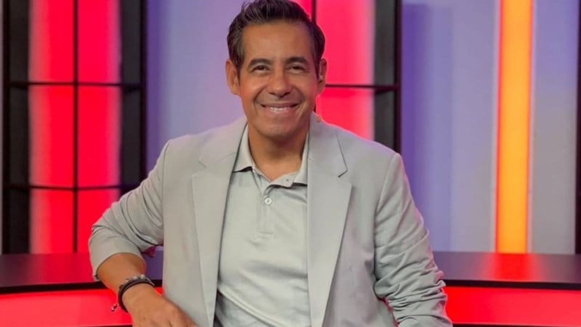 Yordi Rosado celebra sus 50 años de lo más divertido al lado de sus hijos