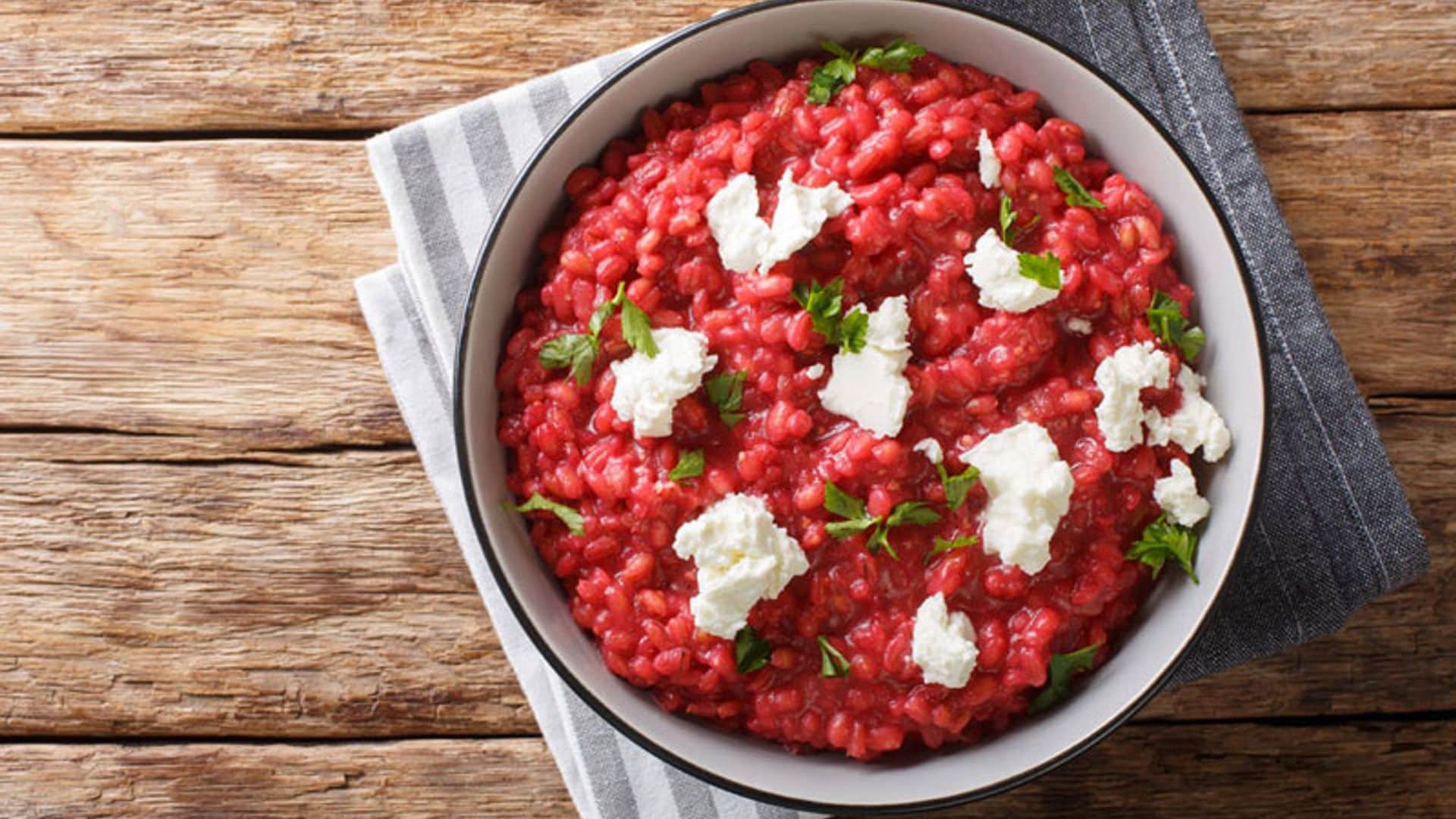 Risotto de cebada con remolacha y queso de cabra