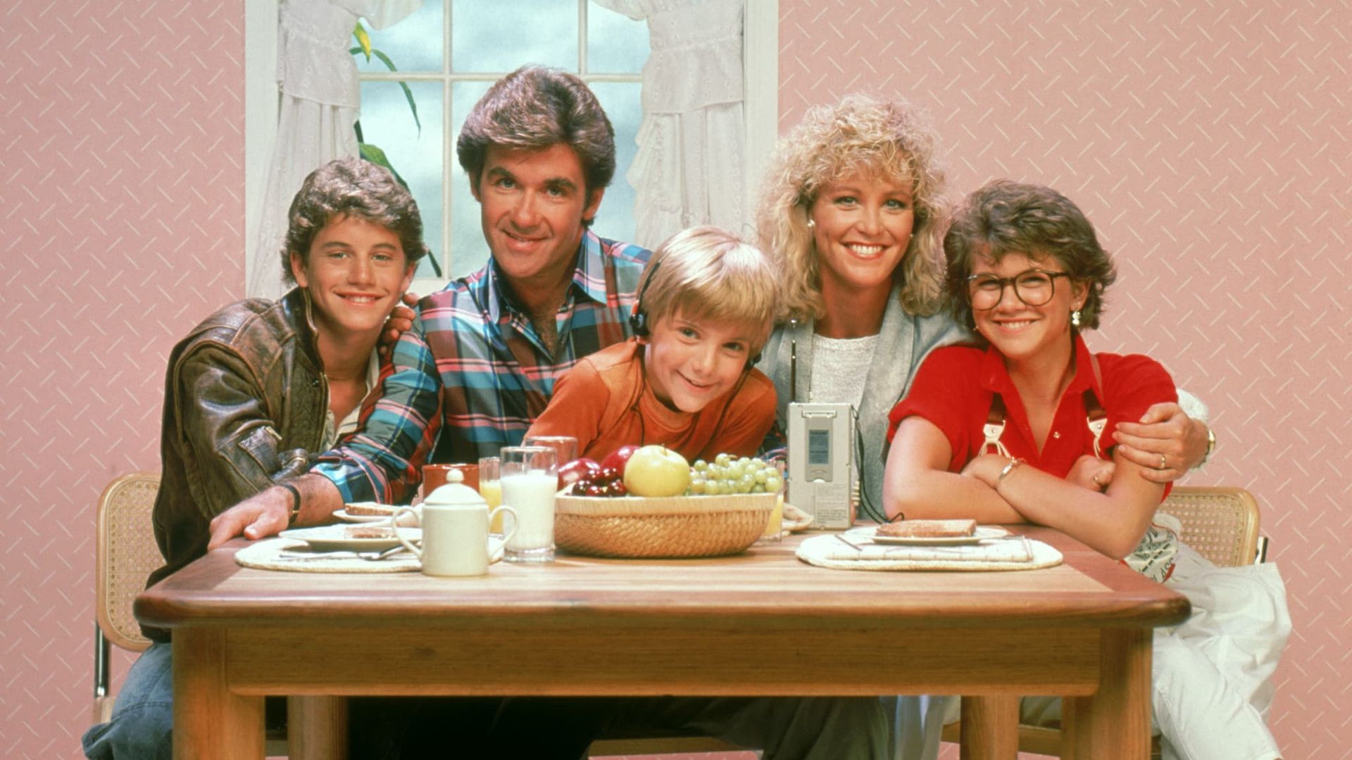 'Los problemas crecen', mítica serie de los 80 que vuelve a emitirse en VinTV