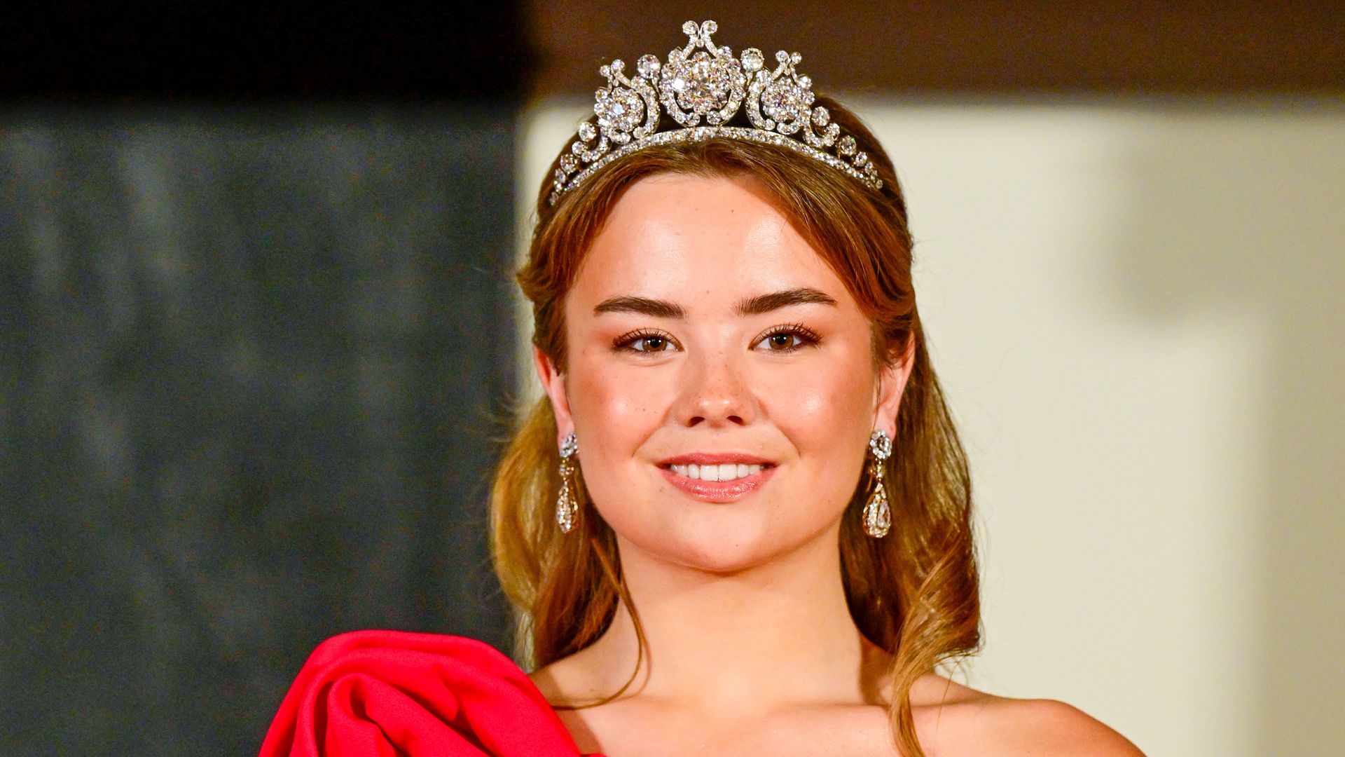 La princesa Ariane brilla en su debut con tiara: el emotivo homenaje a la reina Máxima con una histórica diadema de diamantes