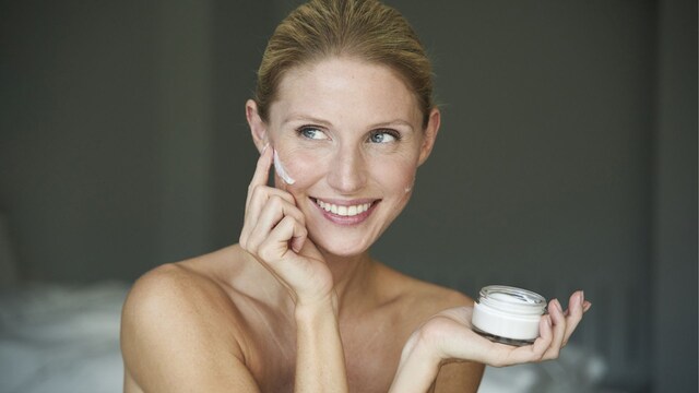 rostro mujer crema