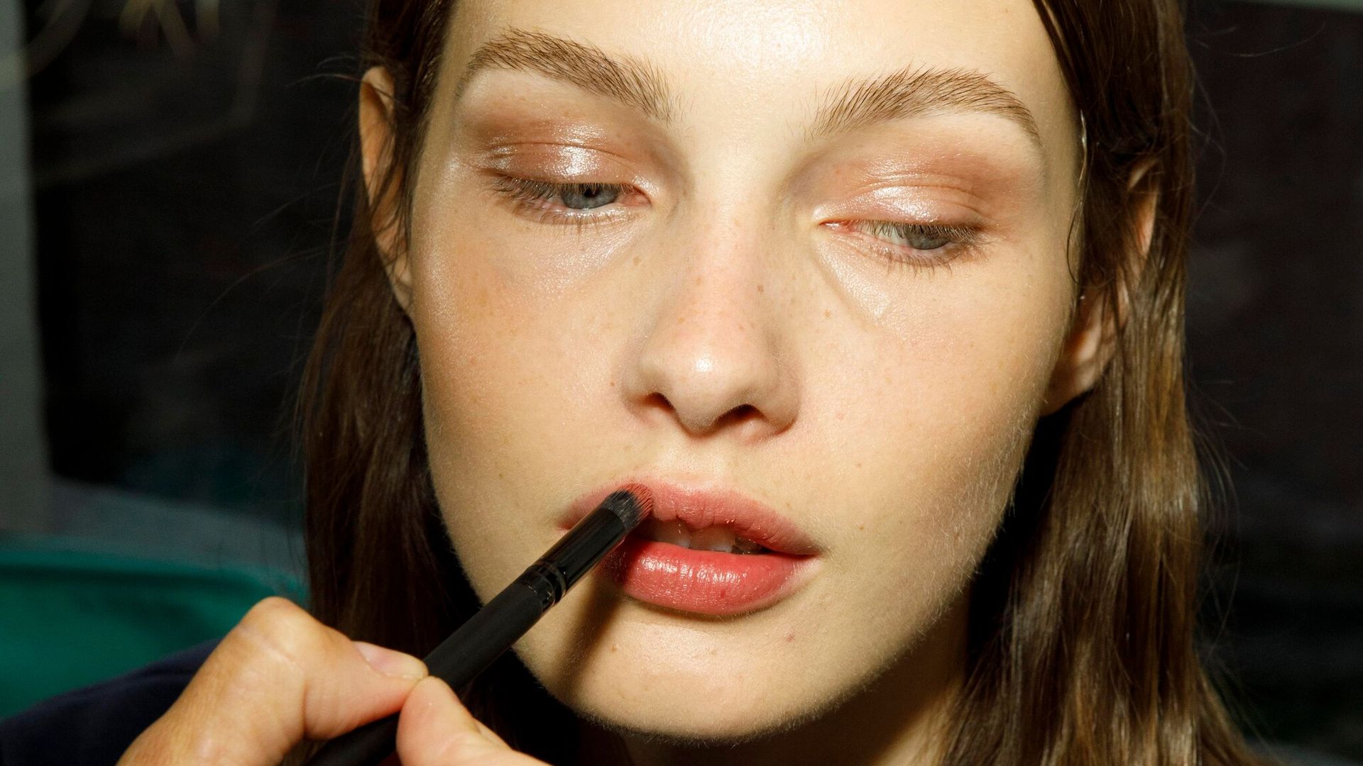 Los riesgos de compartir tu maquillaje