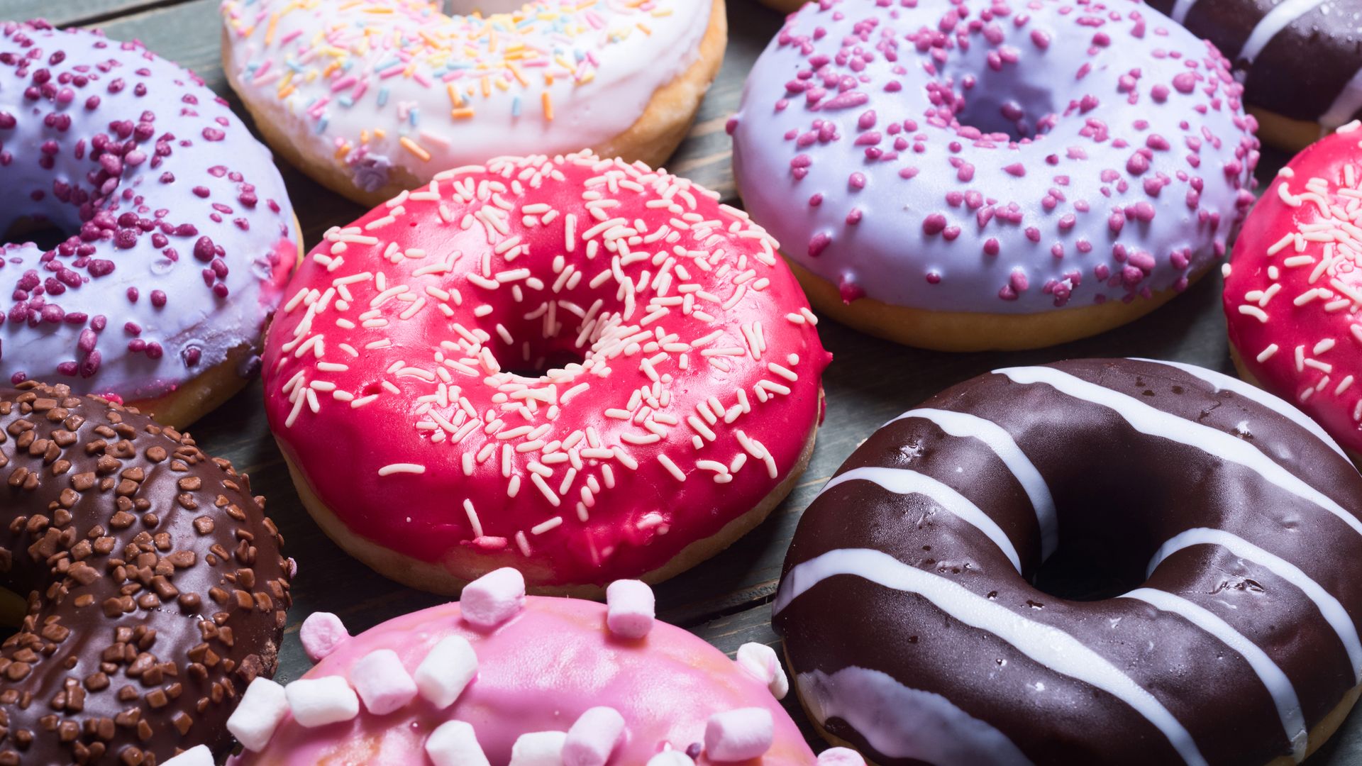 Diferentes tipos de donuts. 