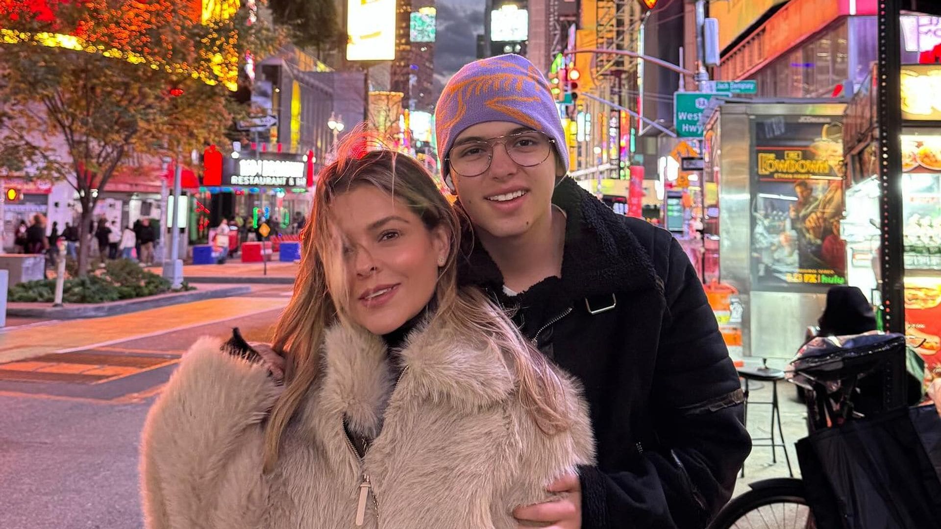 Grettell Valdez y su hijo recorrieron Manhattan 