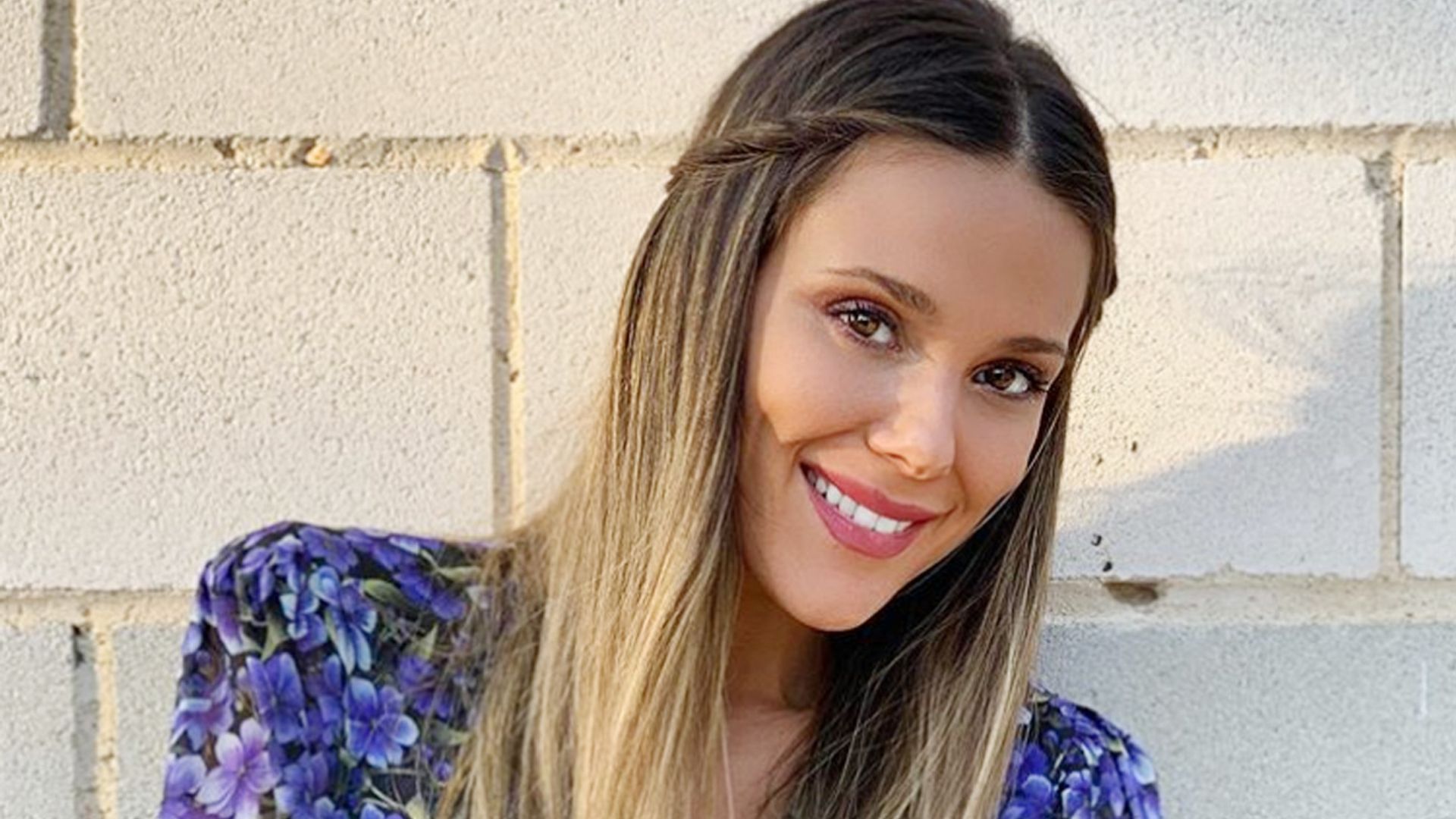 ¿A qué cantante ha elegido Lorena Gómez como 'madrina artística' de su bebé?