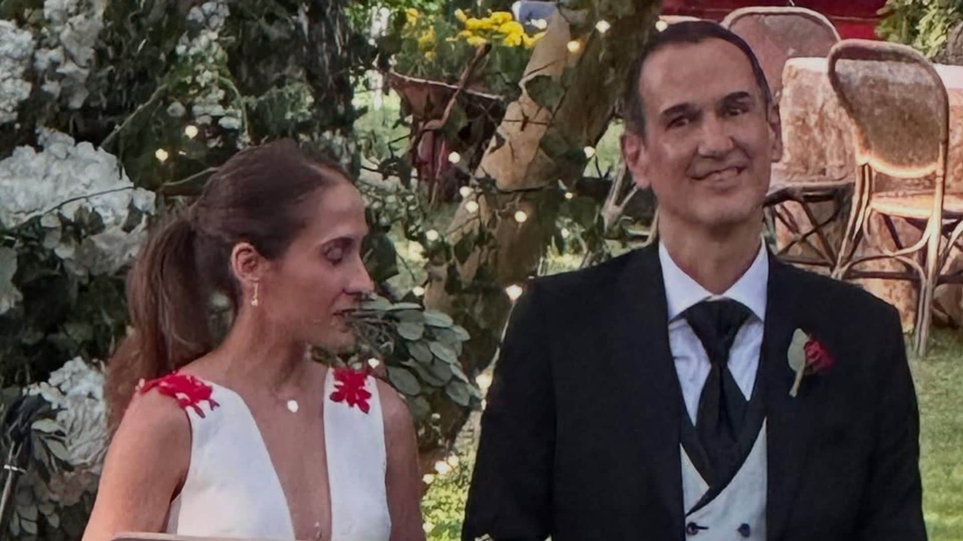 La boda de Roberto Santiago, autor de 'Los futbolísimos', la saga favorita de la infanta Sofía