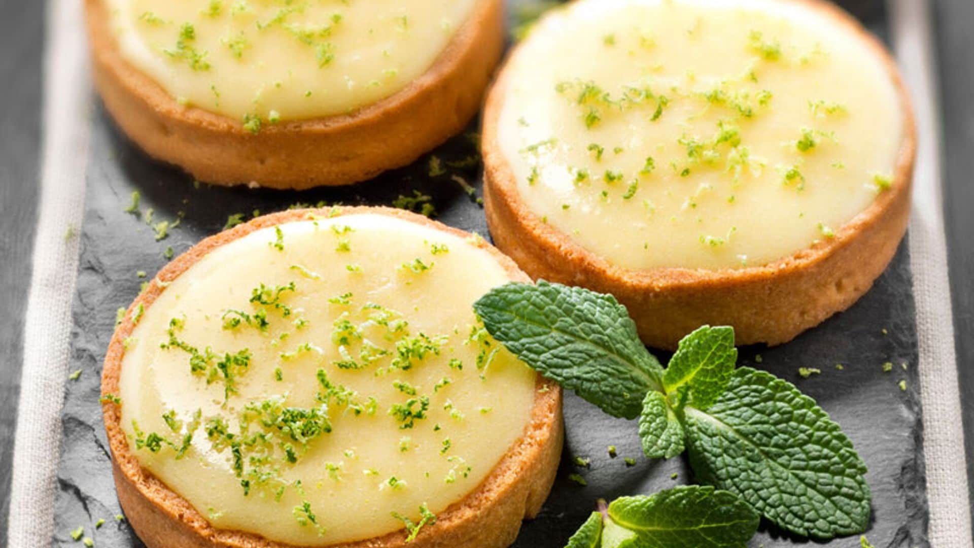 Tartaletas rellenas de 'lima curd'