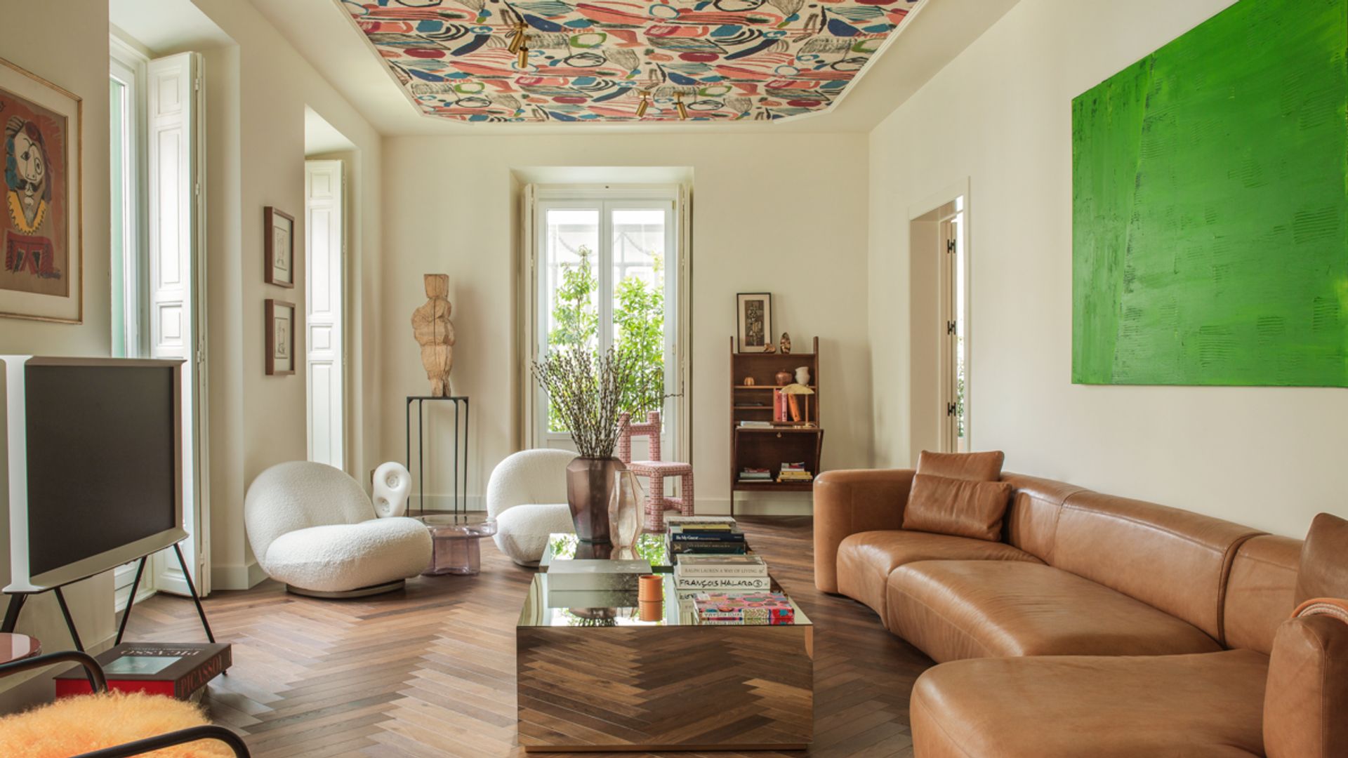 Cómo conseguir una casa elegante y personal y huir de los interiores 'cortados por el mismo patrón'