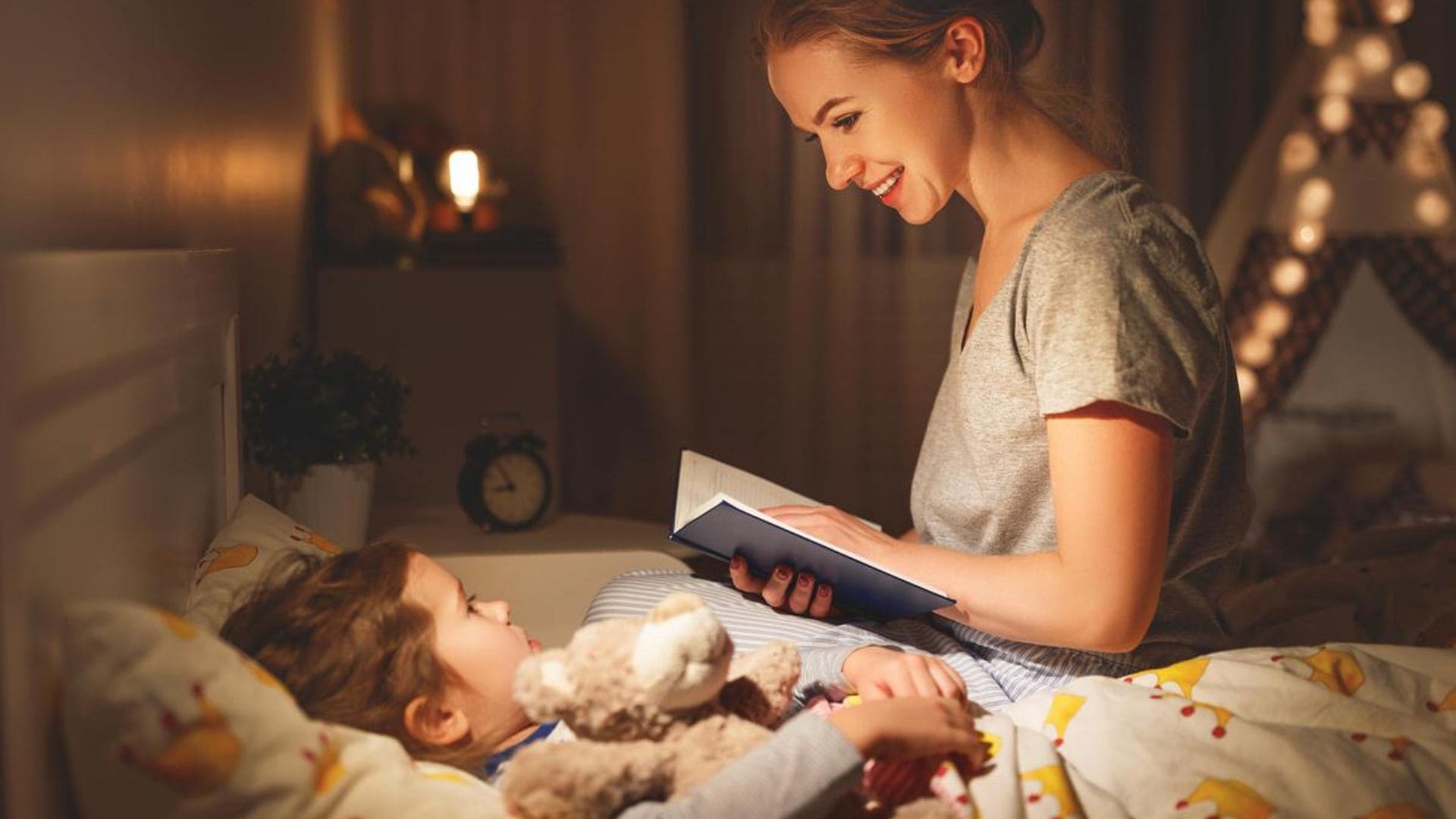 ¿Por qué es bueno que leas un cuento con tu hijo antes de acostarse?