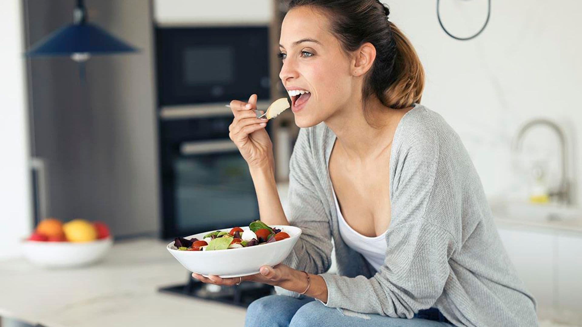 Esto es lo que deberías comer de acuerdo con tu ciclo menstrual