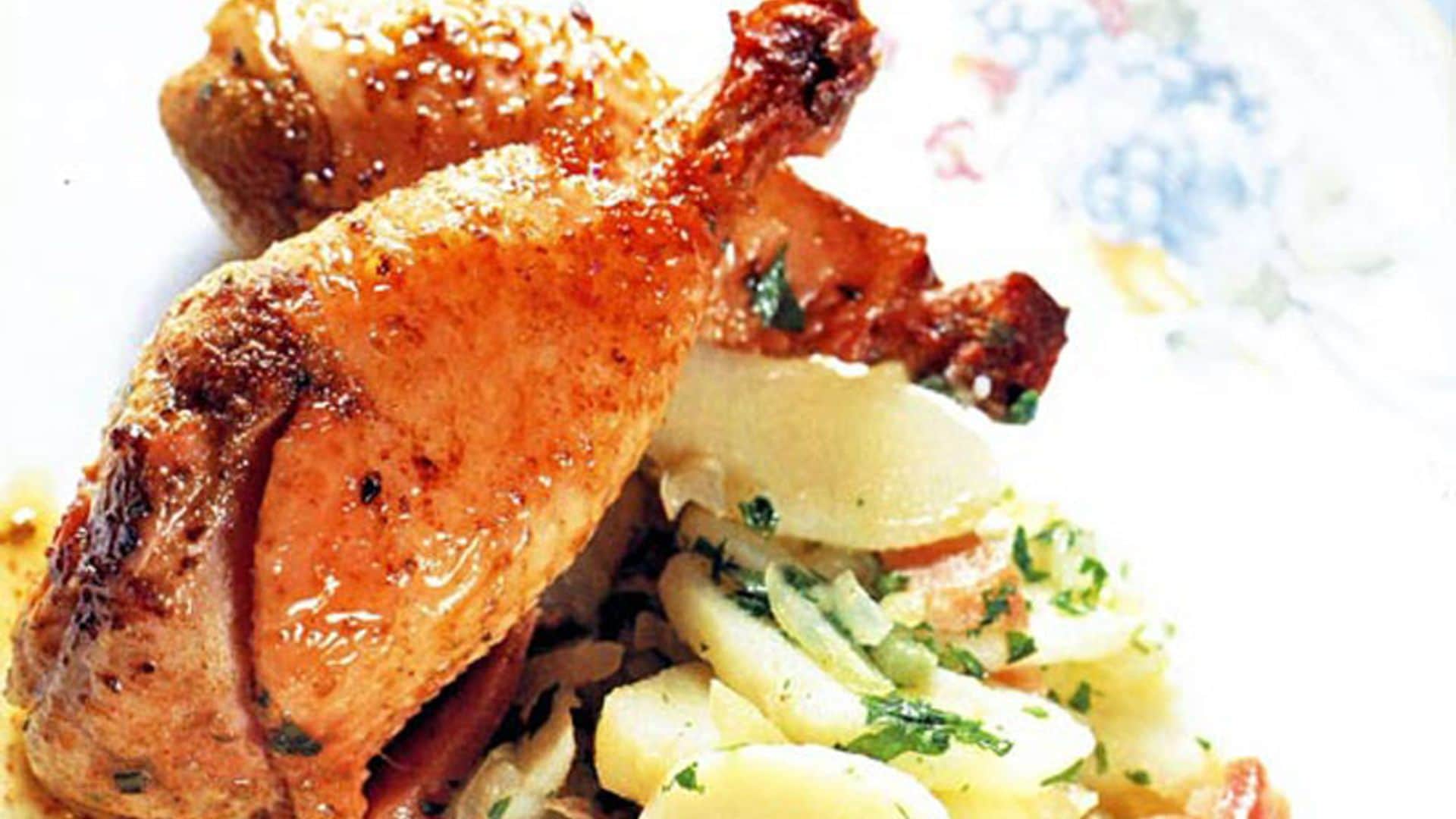 Muslos de pollo adobados a la parrilla con ensalada de patata