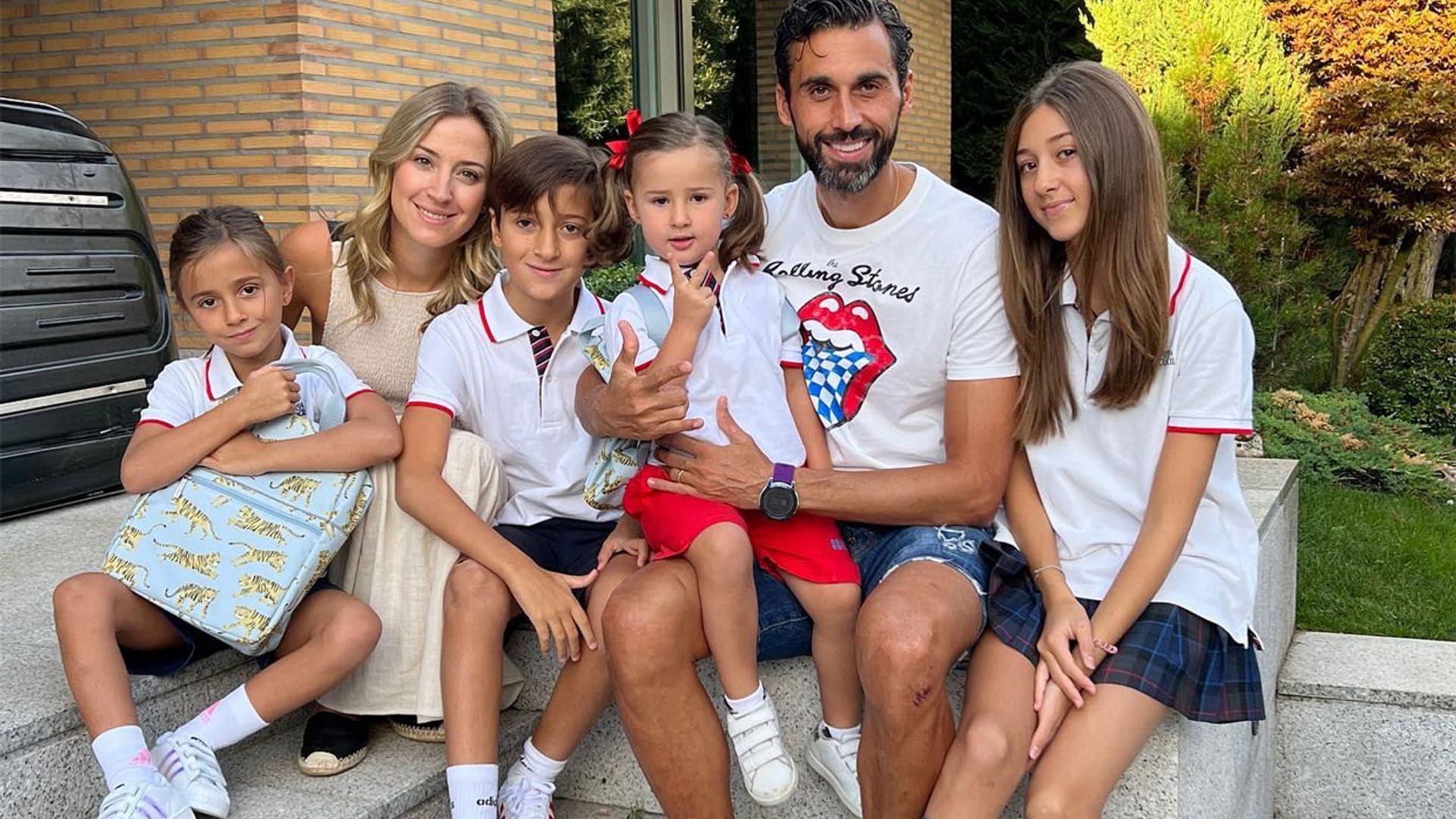 Paula Echevarría, Tomás Páramo, Carla Goyanes... viven con ilusión la vuelta al cole de sus hijos