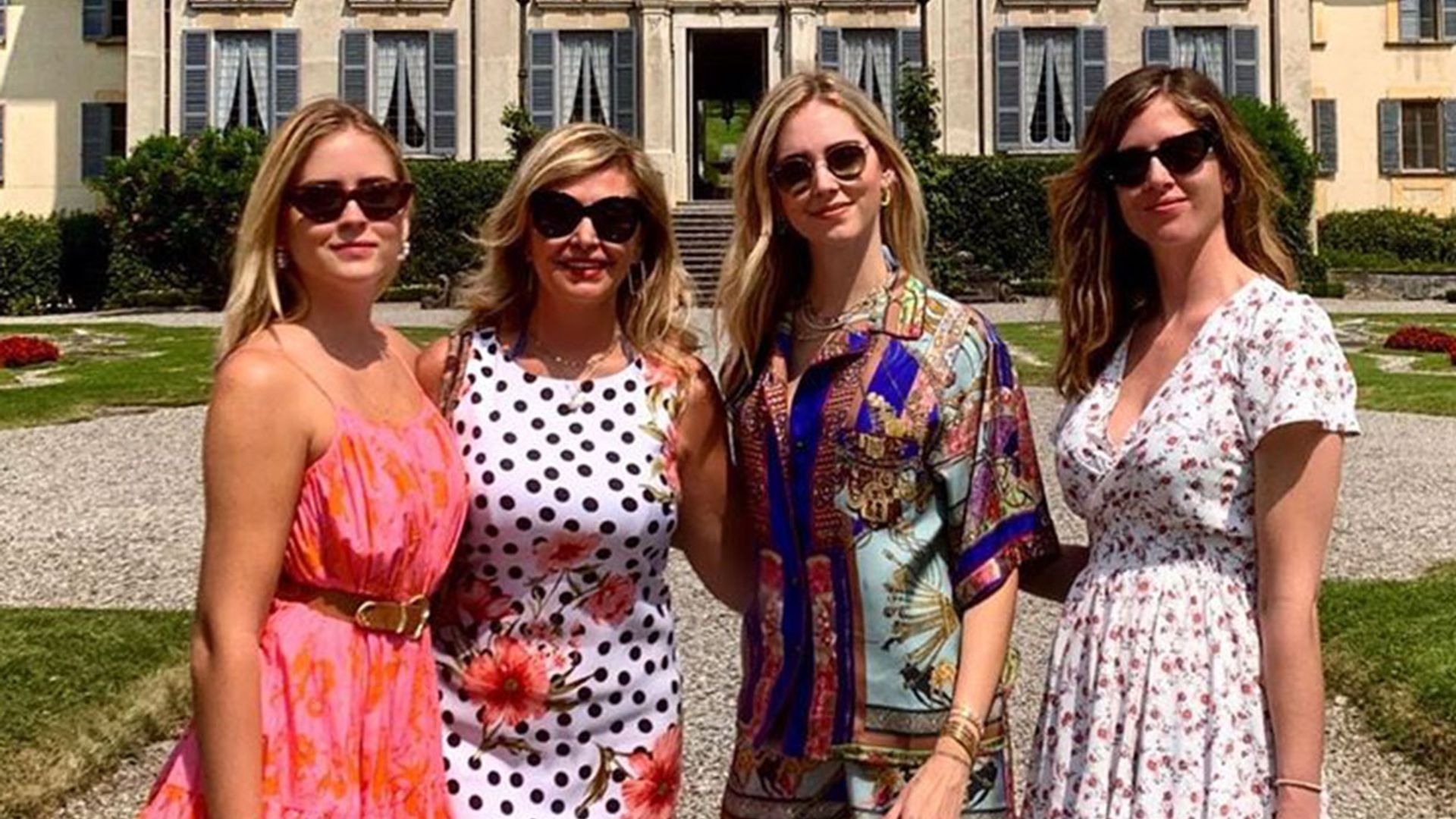 Esta es la firma española que se ha colado en el armario de las hermanas Ferragni