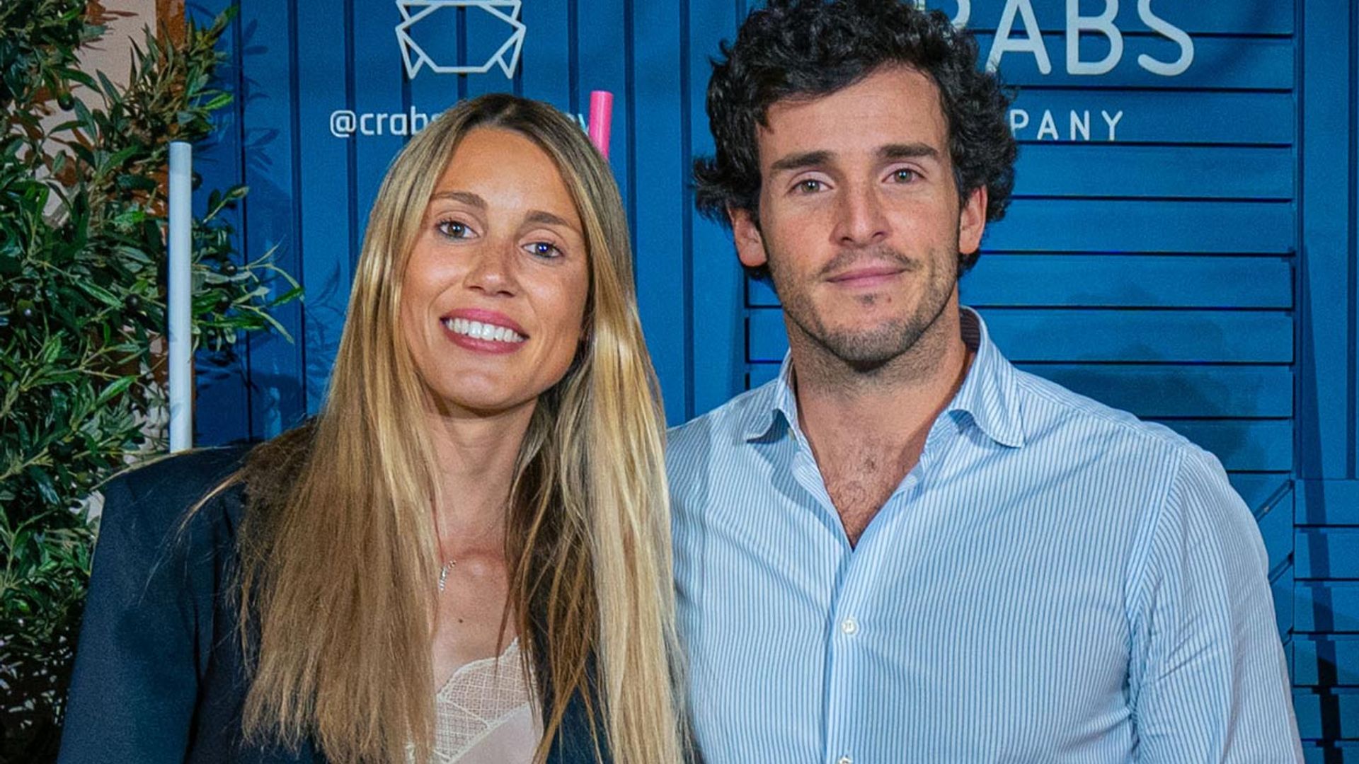 Maribel Nadal presenta su nueva aventura profesional rodeada de amigos