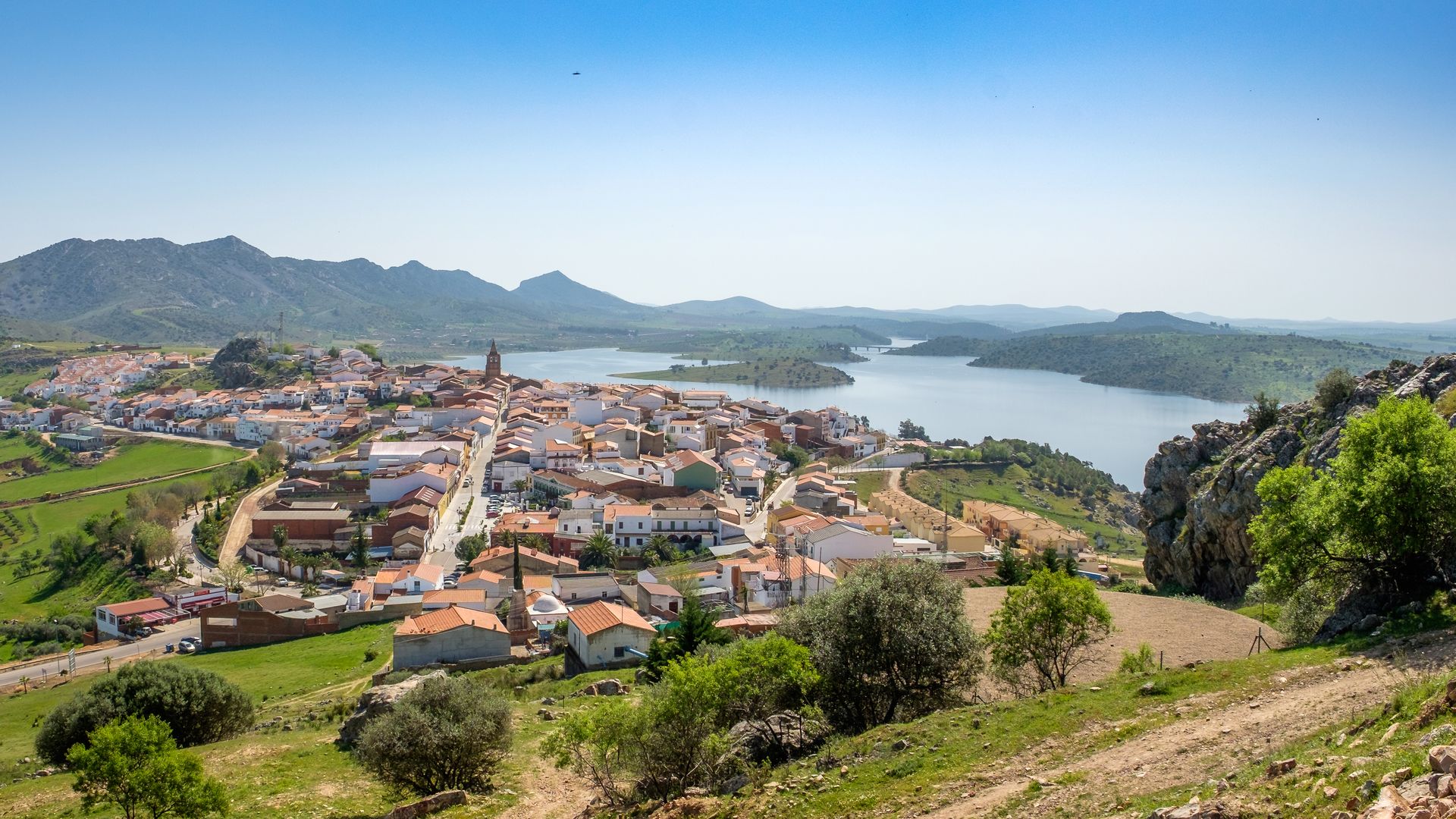 Panorámica del pueblo de Alange, Badajoz