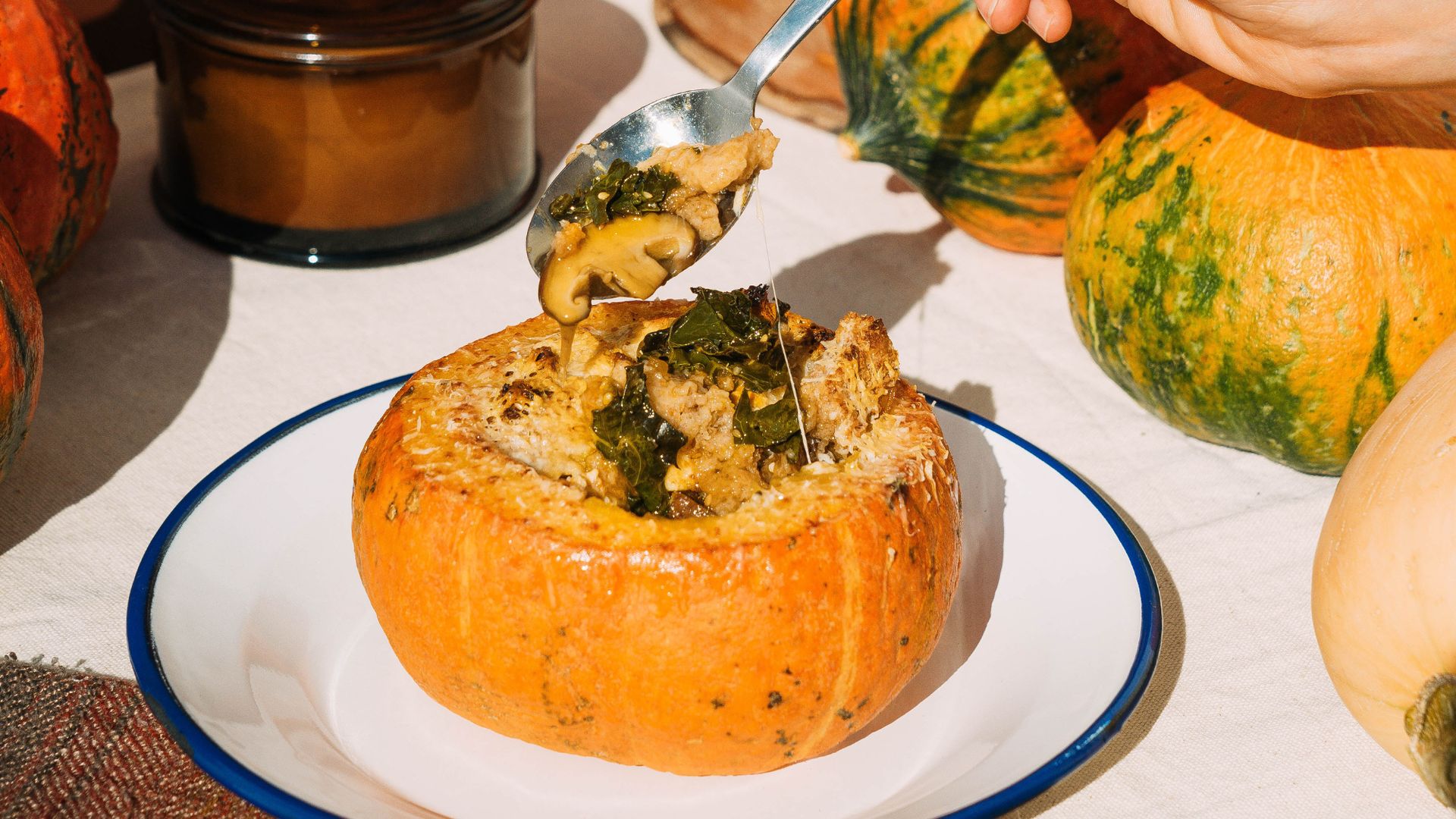 Celebra Halloween en Madrid con gastronomía: catrinas, pan de muerto, huesos de santo y mucho más