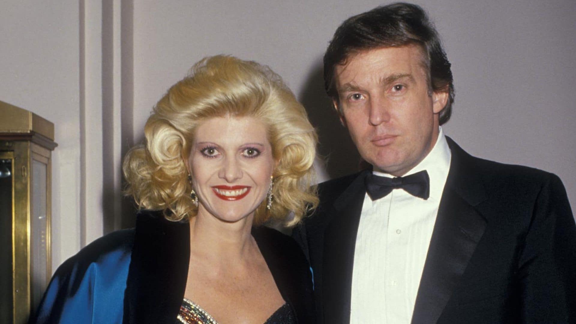 Los inicios como esquiadora, sus cuatro matrimonios, su faceta de escritora... la intensa vida de Ivana Trump