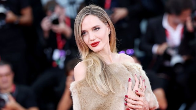 Angelina Jolie en el Festival de Venecia para presentar 'María' de Pablo Larraín