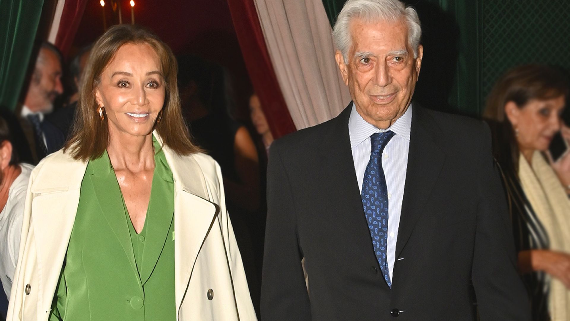 Isabel Preysler cuenta cómo está Tamara Falcó y lo que piensa de las disculpas de Iñigo Onieva