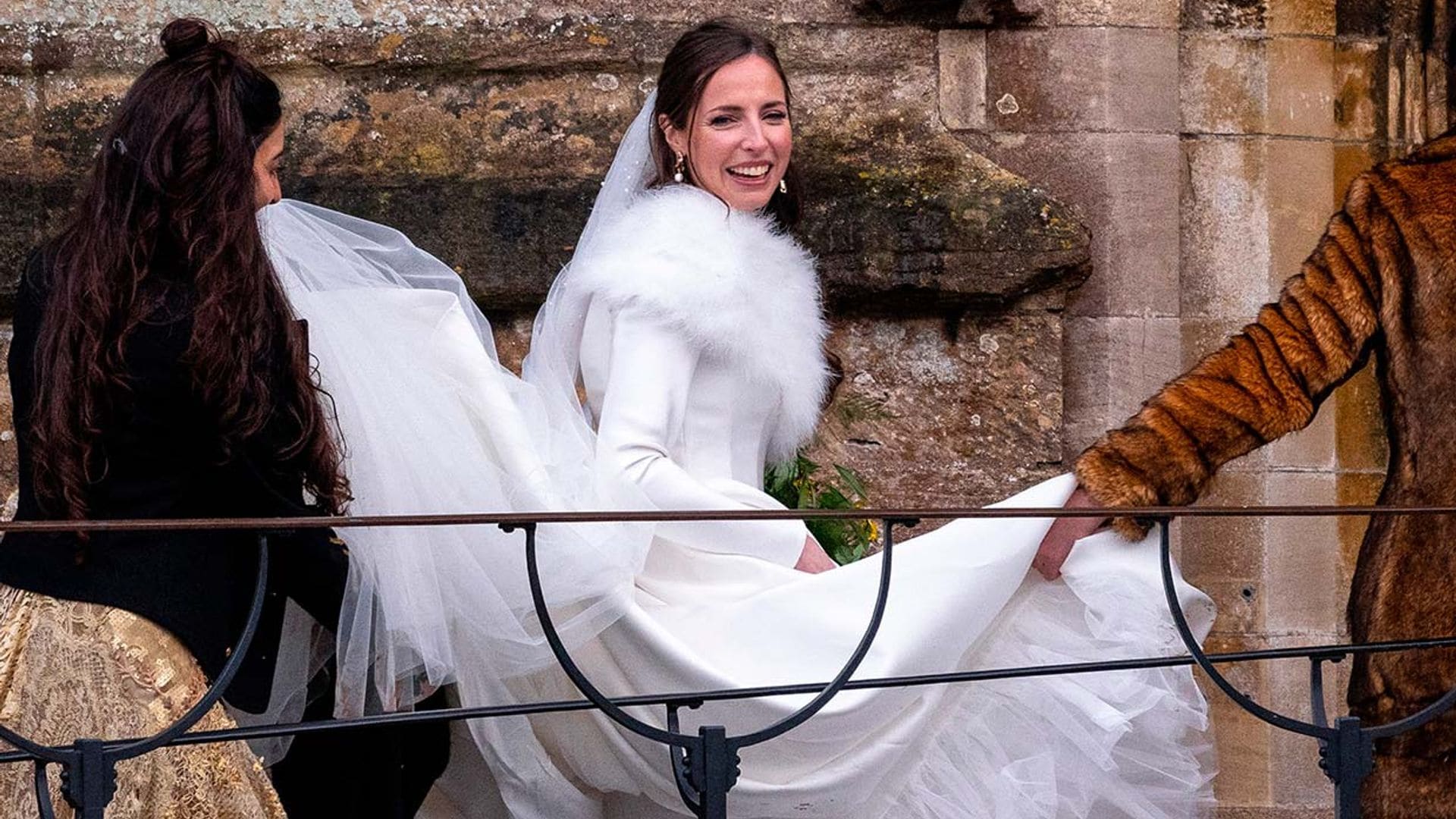 Rose Farquhar, exnovia del príncipe Guillermo, reúne en su vestido de novia las tendencias del momento