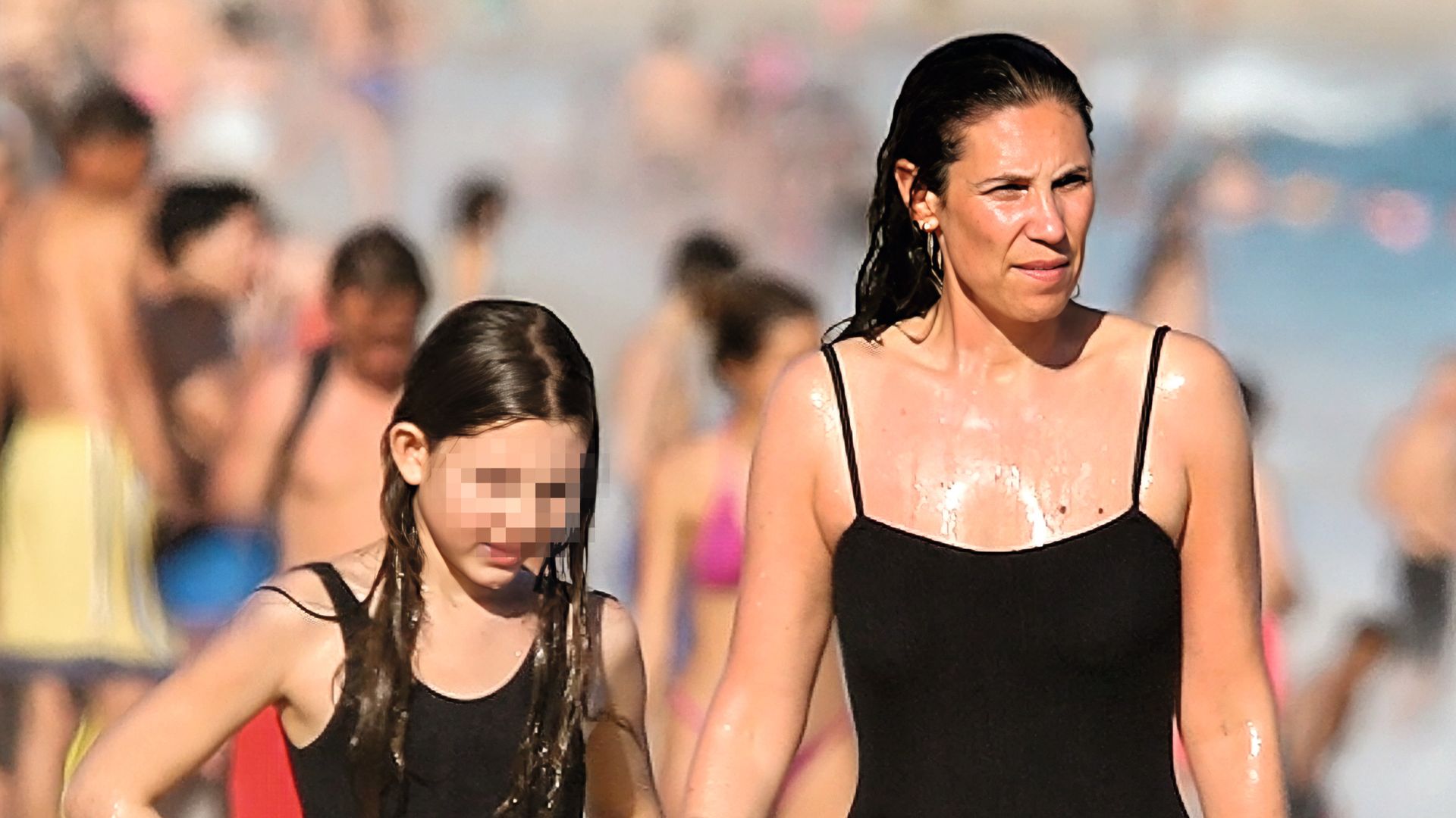 India Casiraghi, heredera de dos imperios y nueva chica de Ipanema: viaje a Brasil y un 'twinning' muy especial con su madre, Tatiana Santo Domingo