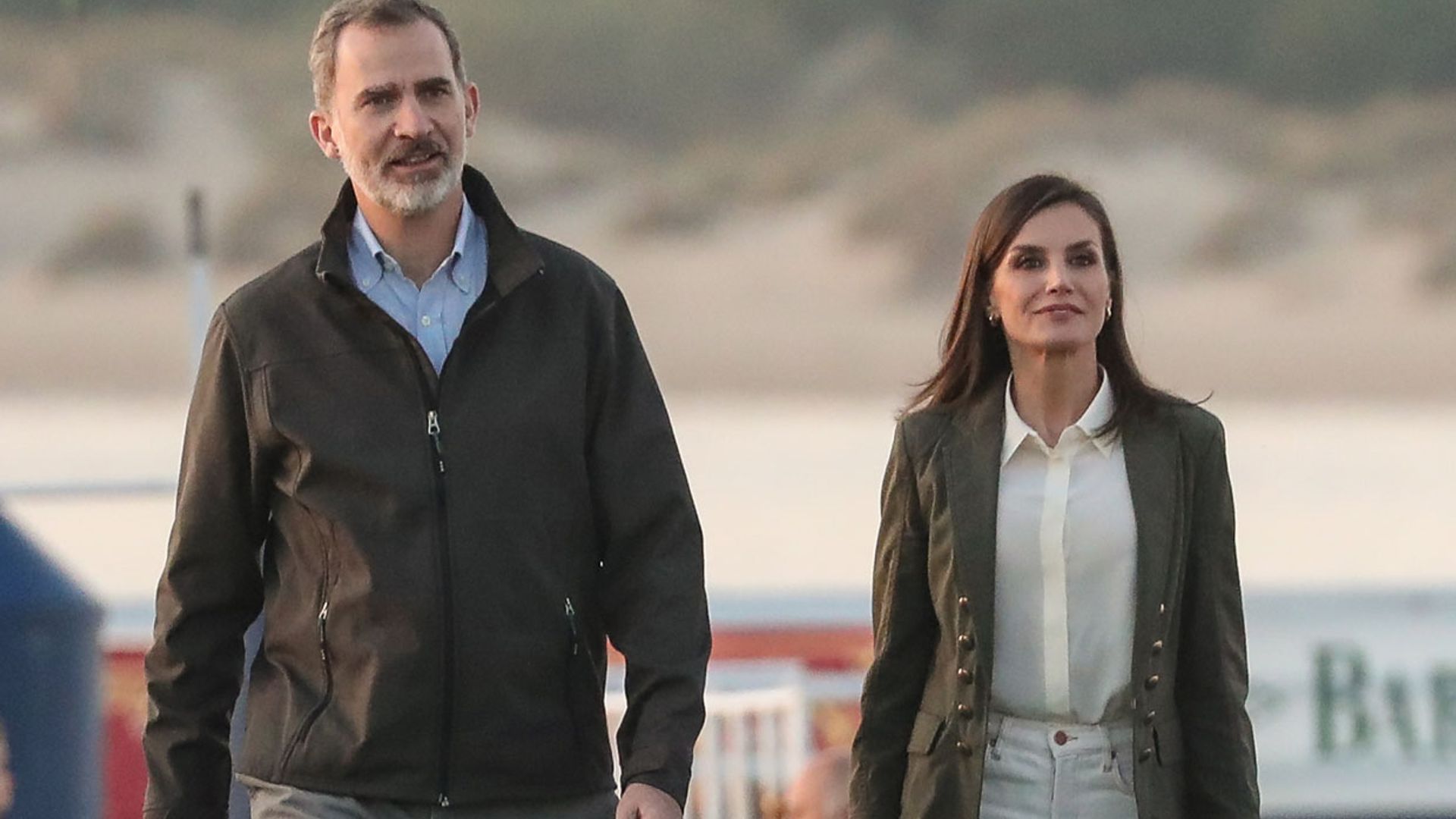 Los curiosos regalos de San Valentín a don Felipe y doña Letizia en su visita a Sanlúcar de Barrameda
