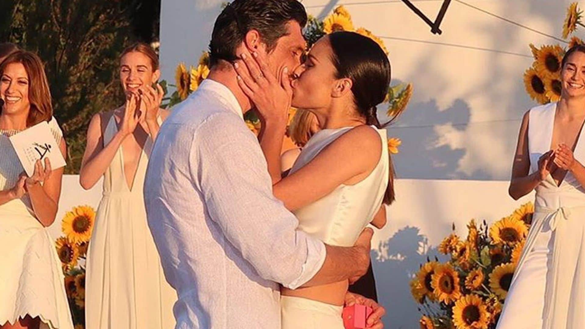 ¡Sobre la pasarela! El romántico ‘sí, quiero’ (casarme contigo) de Mireia Canalda a Felipe López