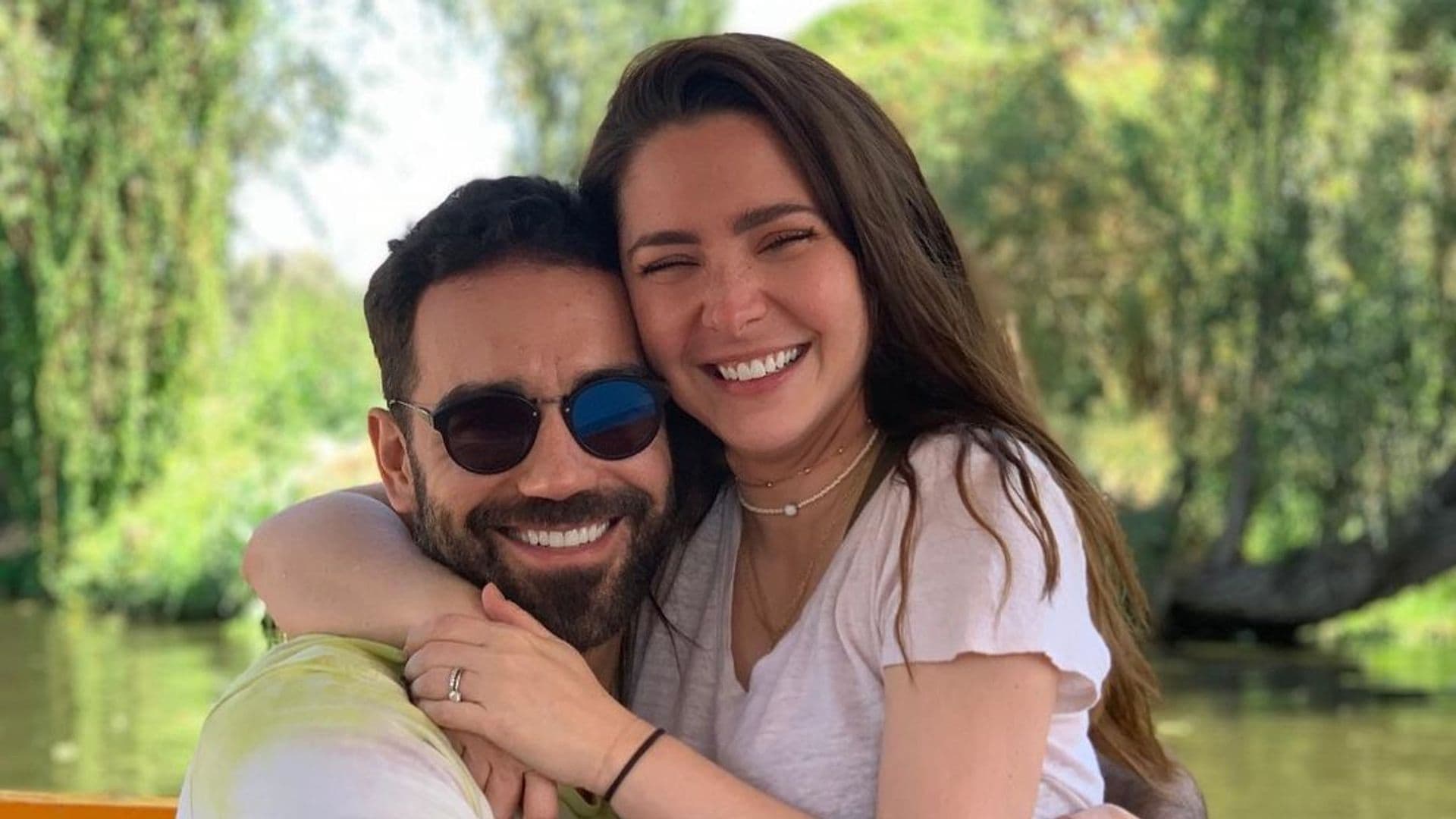 Con una fiesta sorpresa, Ariadne Díaz celebra que Marcus Ornellas ya es mexicano