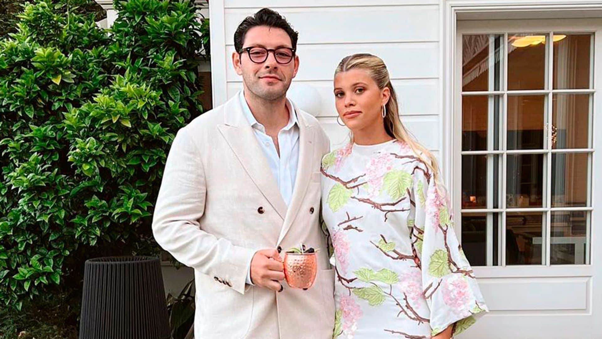 Sofia Richie da la bienvenida a su primera hija, la tercera nieta del músico Lionel Richie