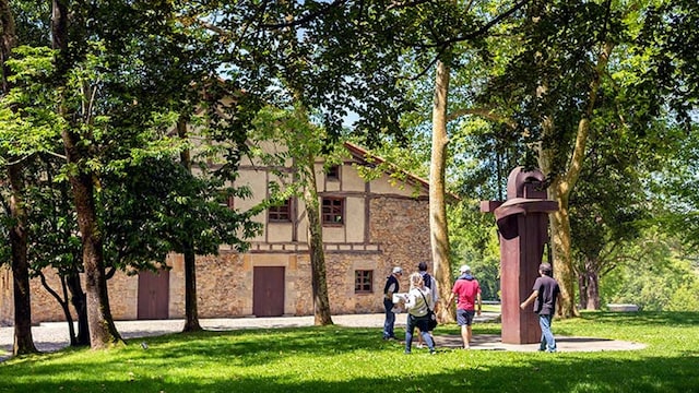 chillida leku museo guipuzcoa