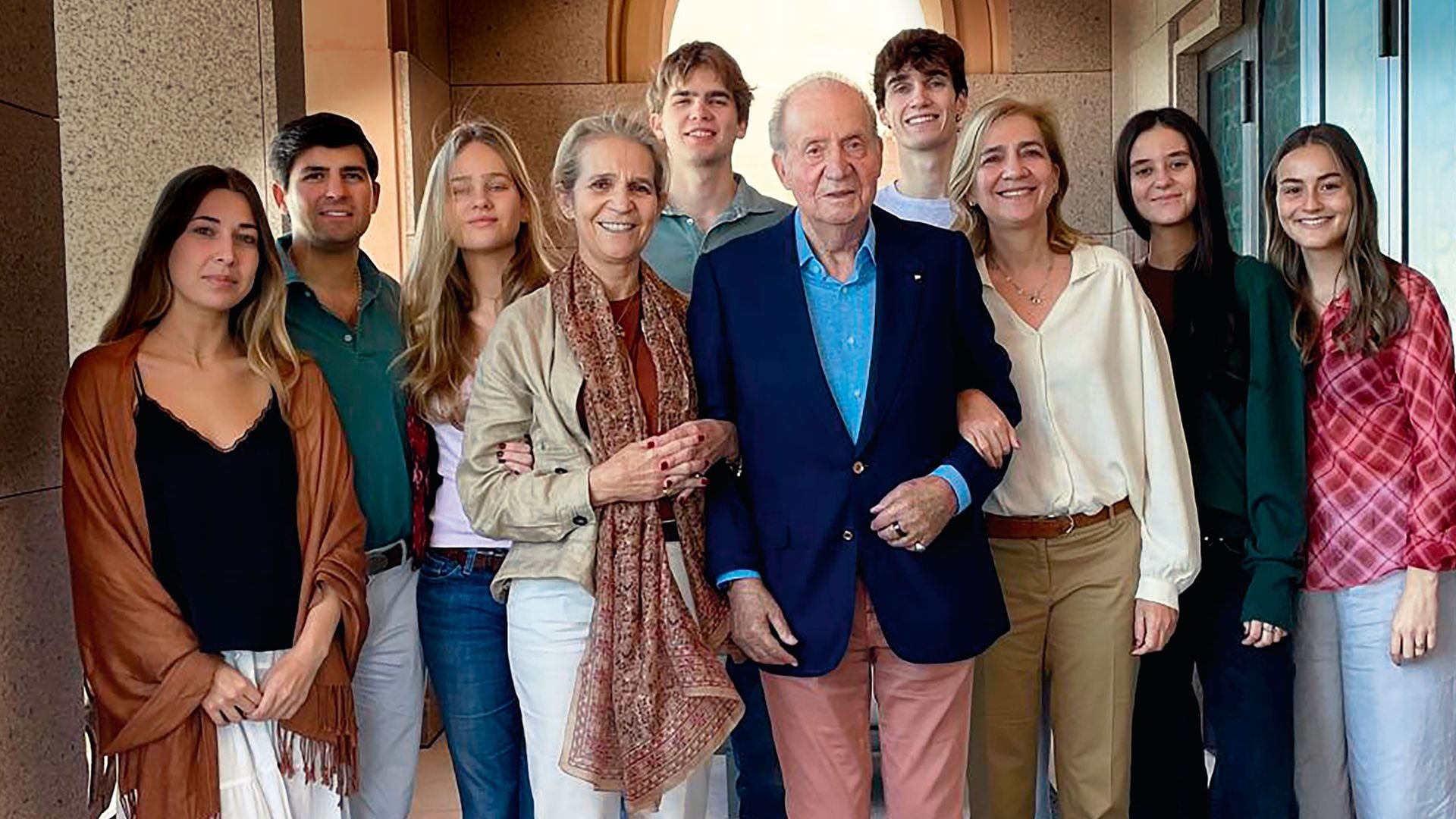 La fotografía más familiar del rey Juan Carlos en su 87 cumpleaños